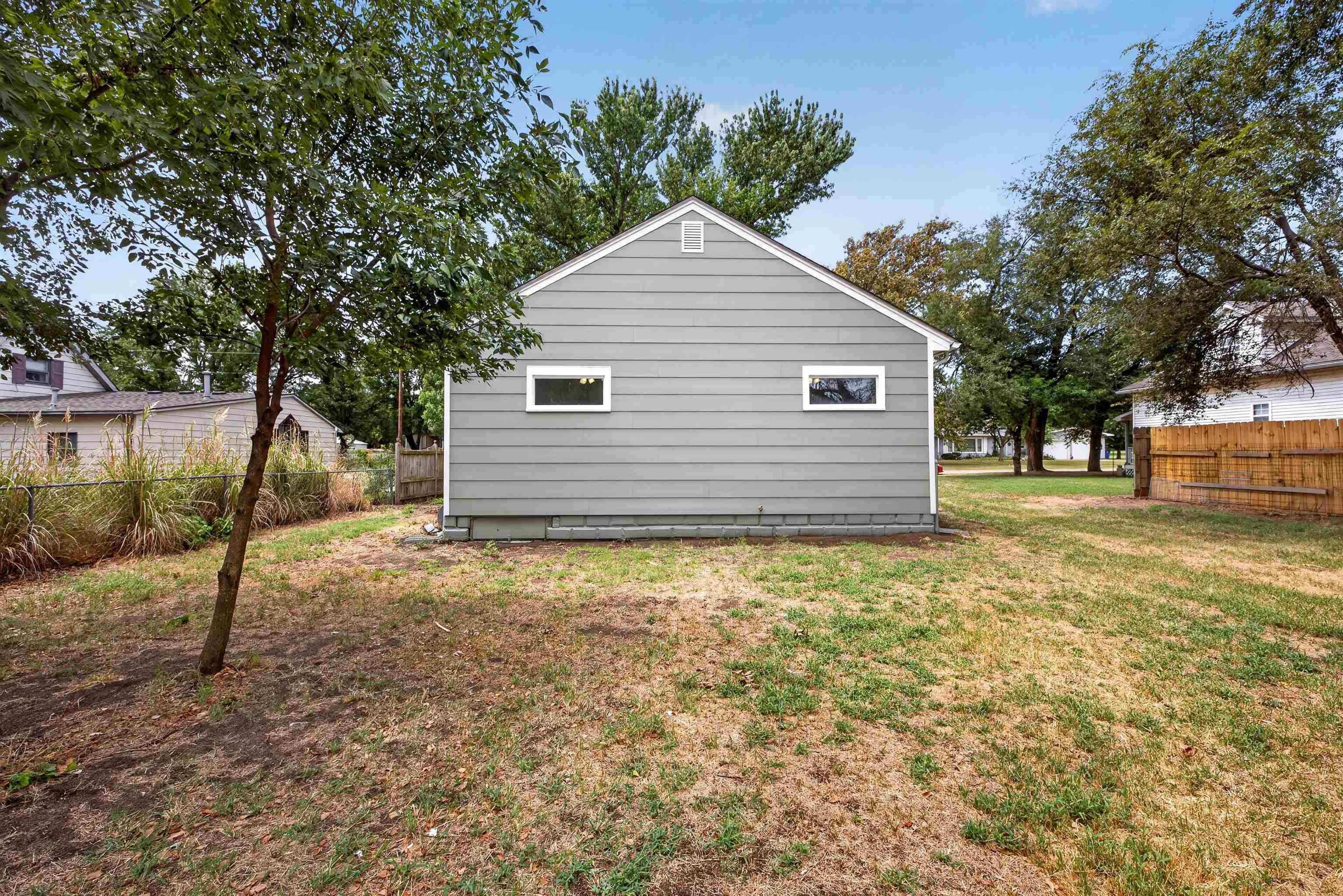 401 S Cranmer, Conway Springs, KS 67031