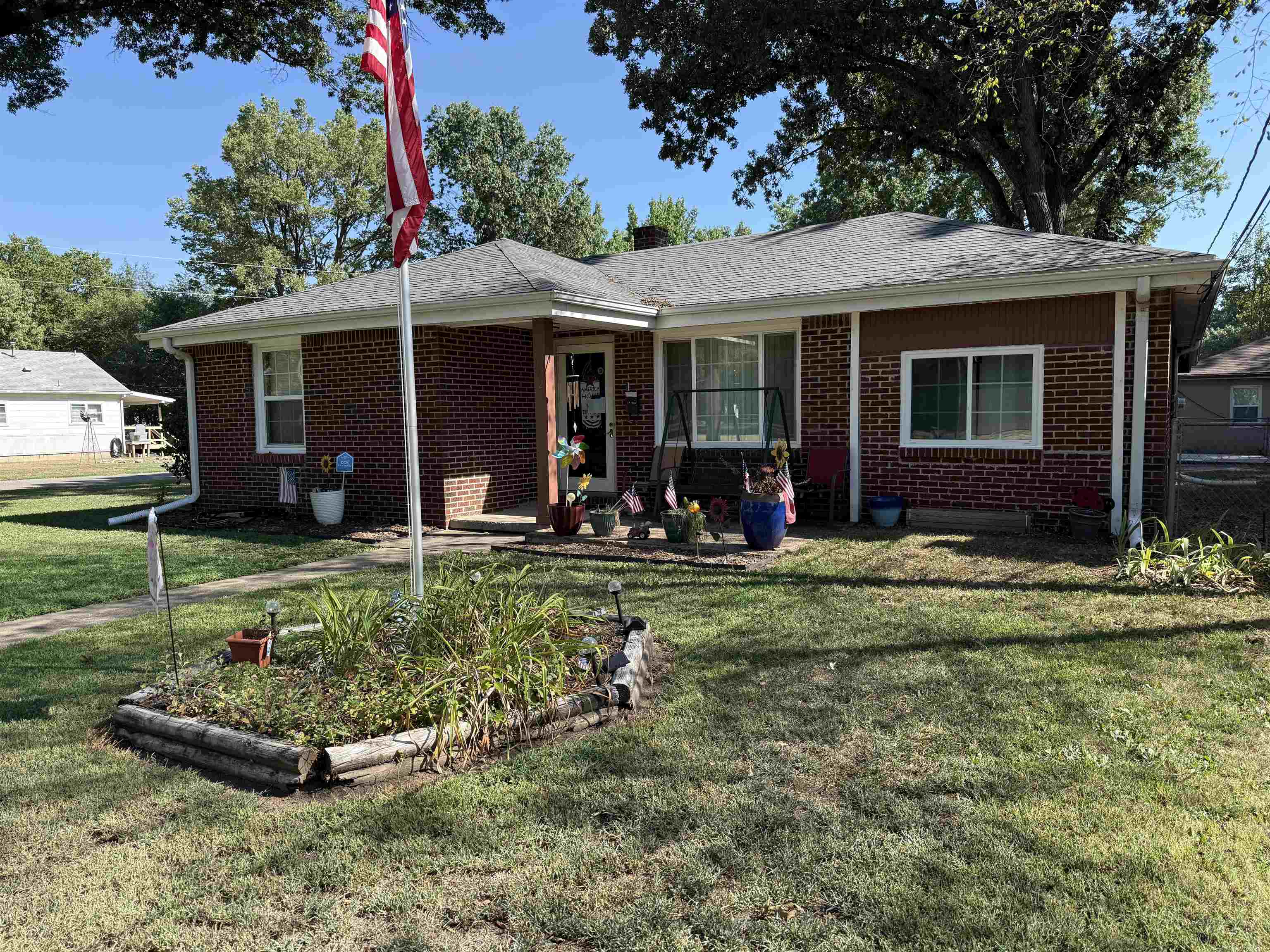 1221 Ann, Winfield, KS 67156