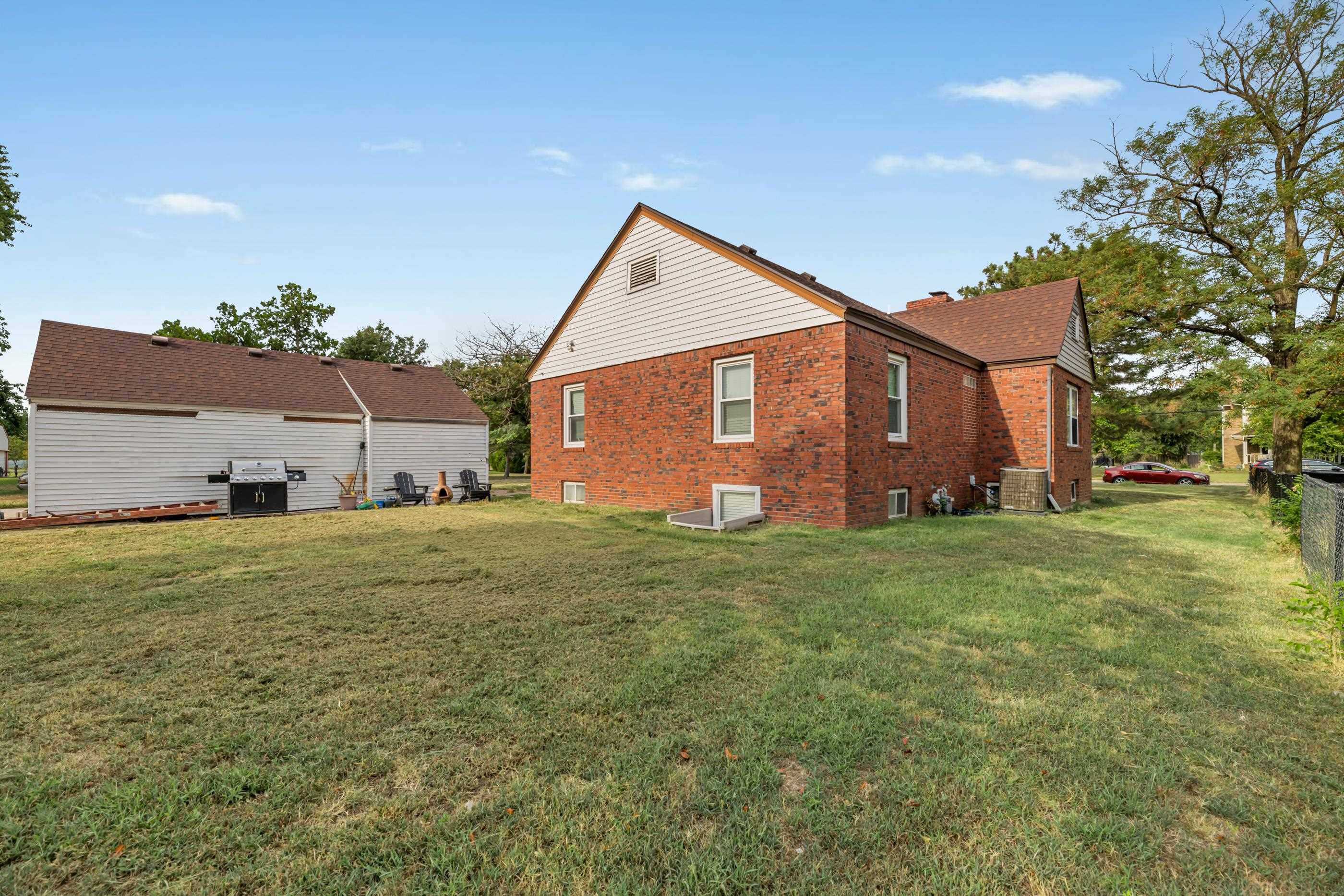 3310 N Charles Ave, Wichita, KS 67204