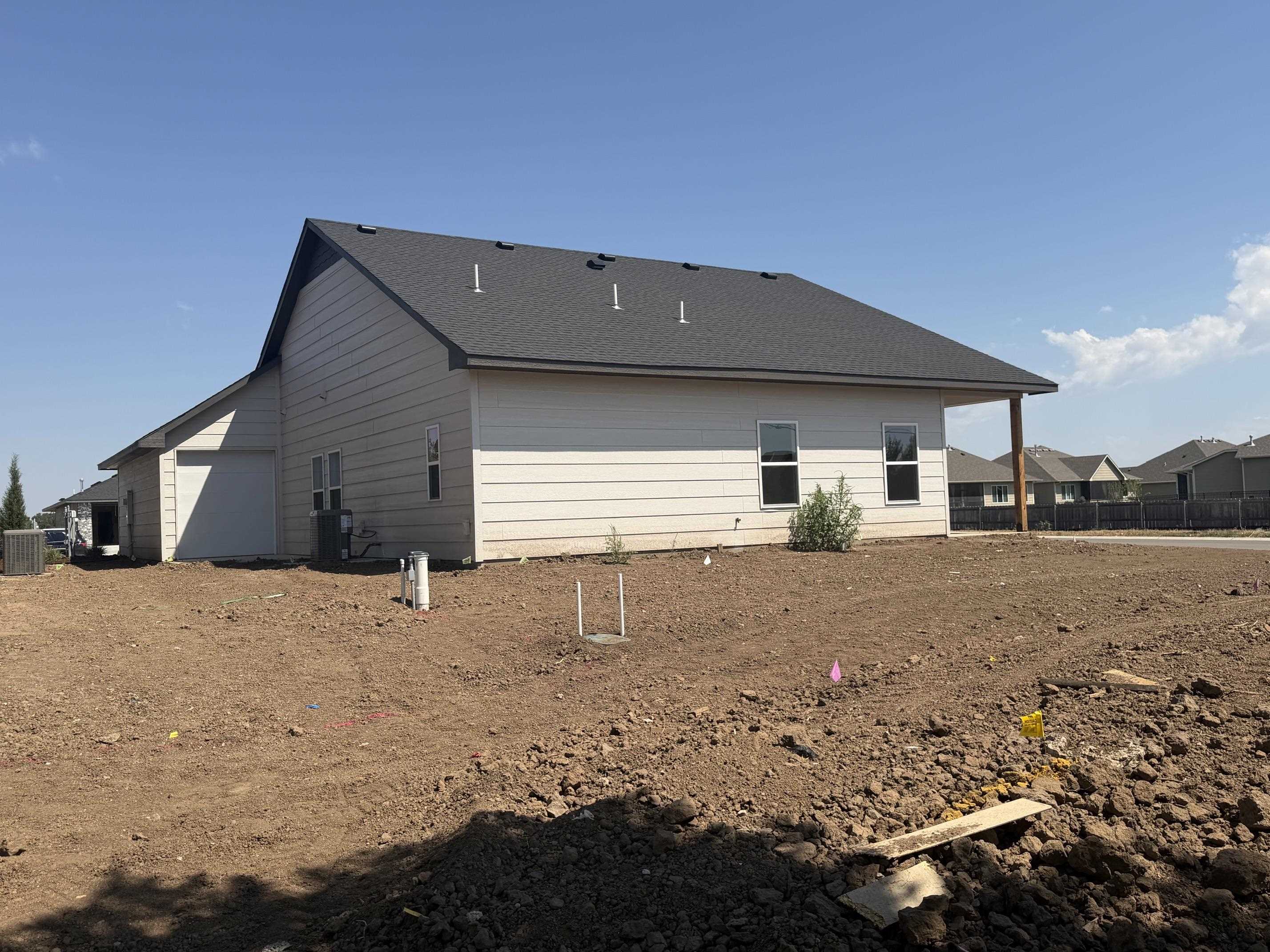 701 N Wheatland Ct, Wichita, KS 67235