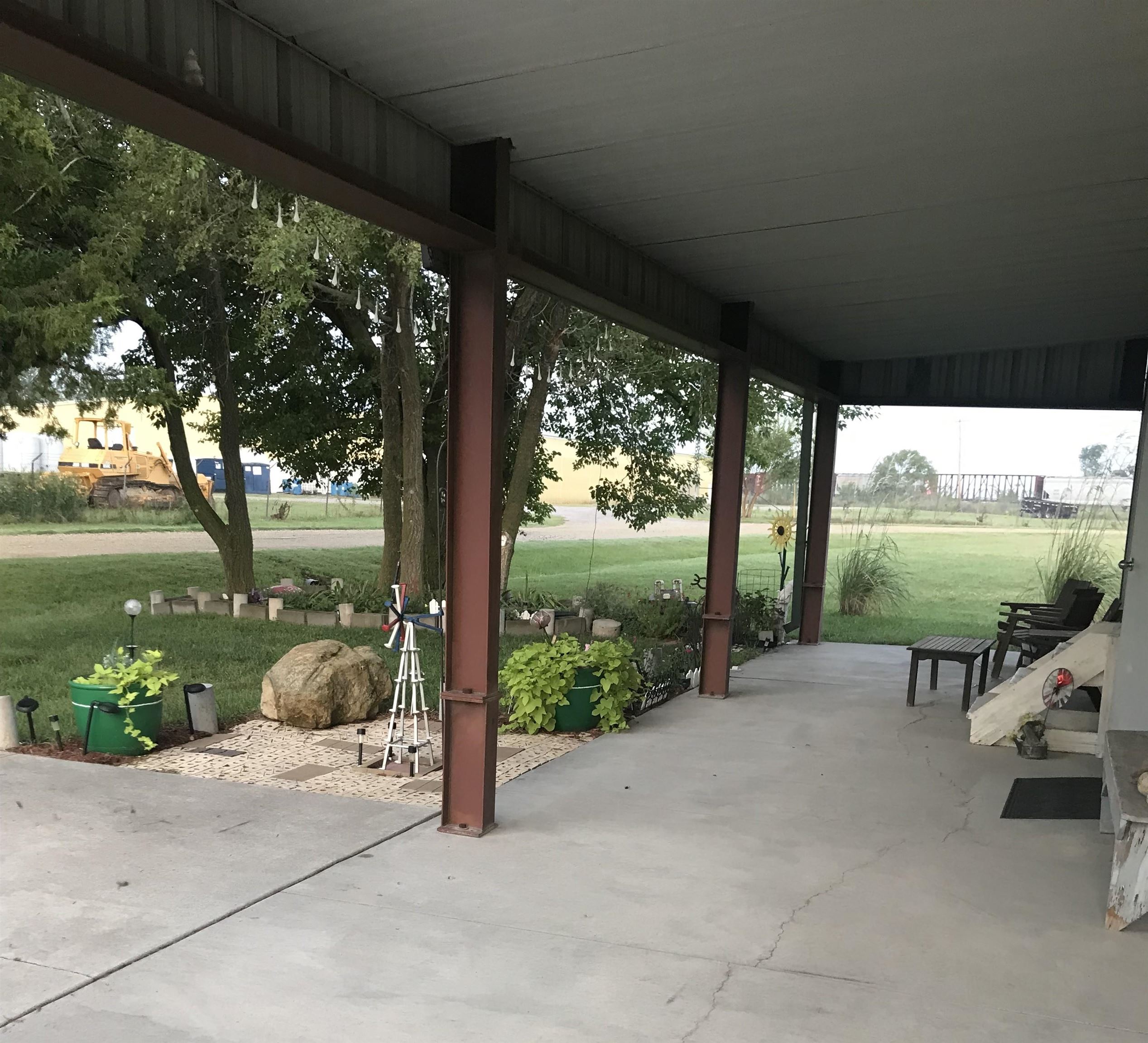 222 Commerce St, Walton, KS 67151
