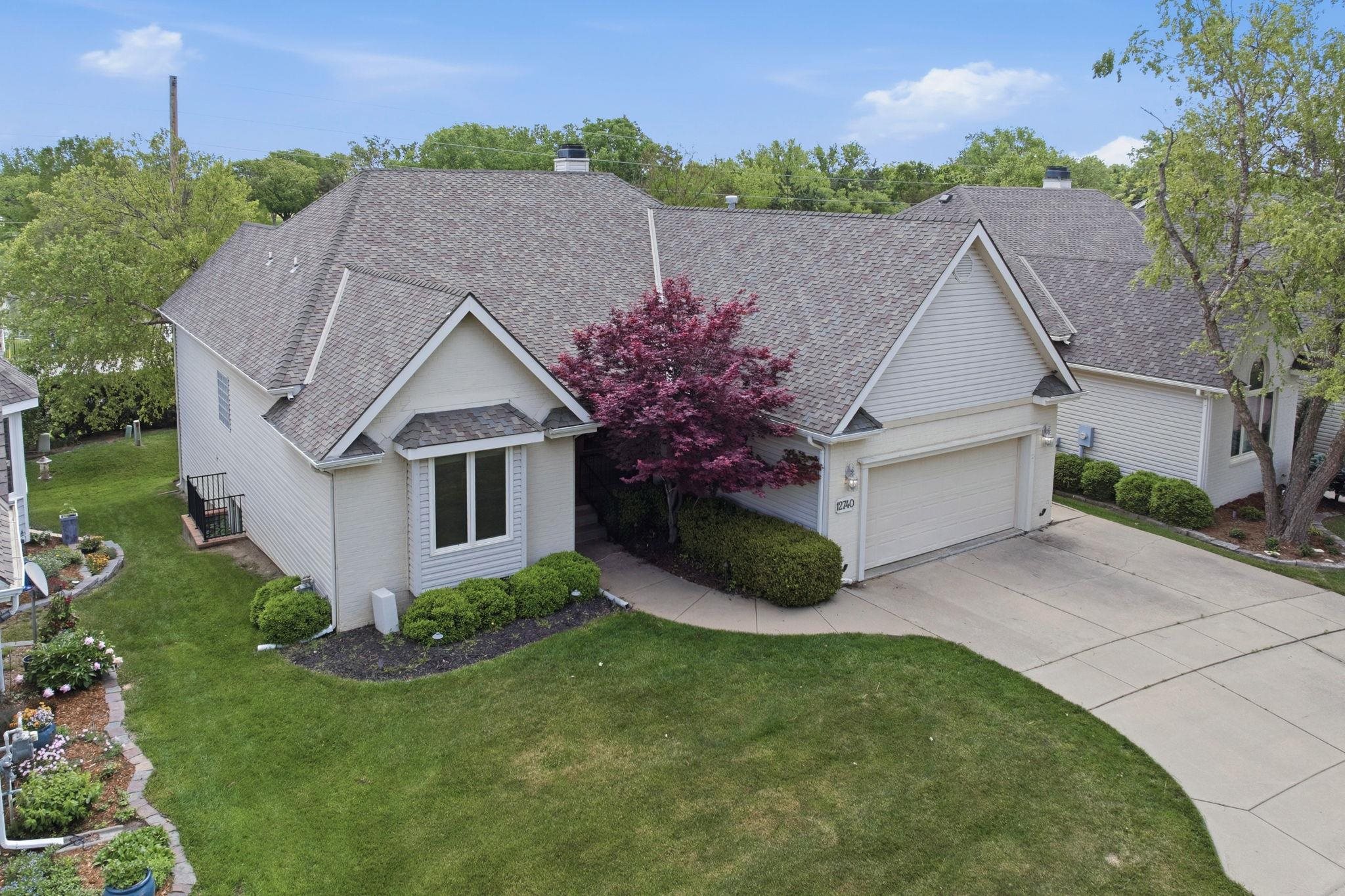 12740 E Bradford Cir, Wichita, KS 67206