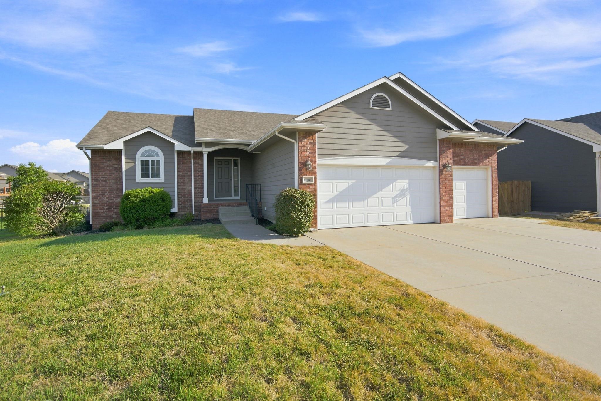 11306 E Donegal, Wichita, KS 67206