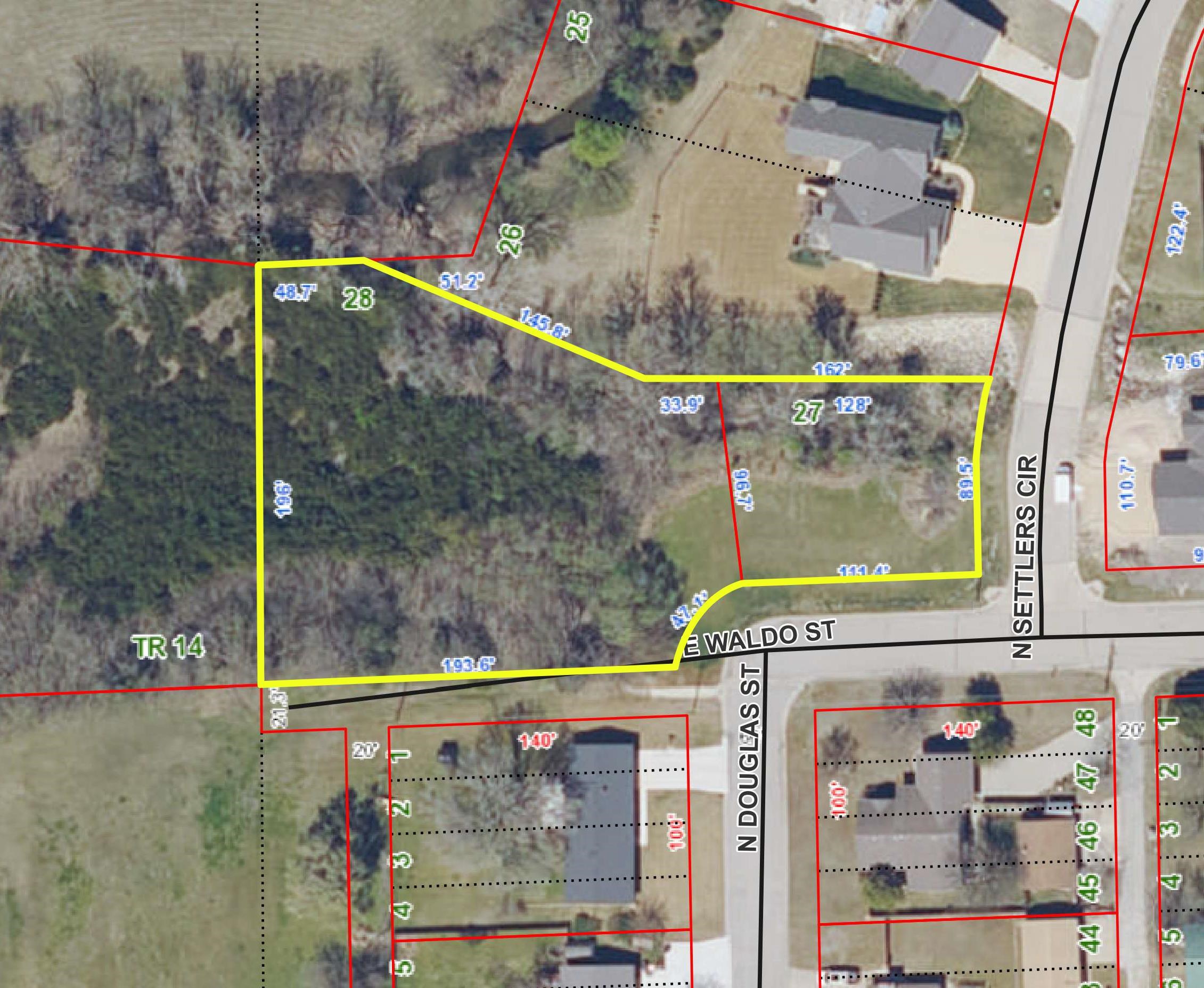 802 N Settlers Cir and 701 E Waldo St, Wellington, KS 67152