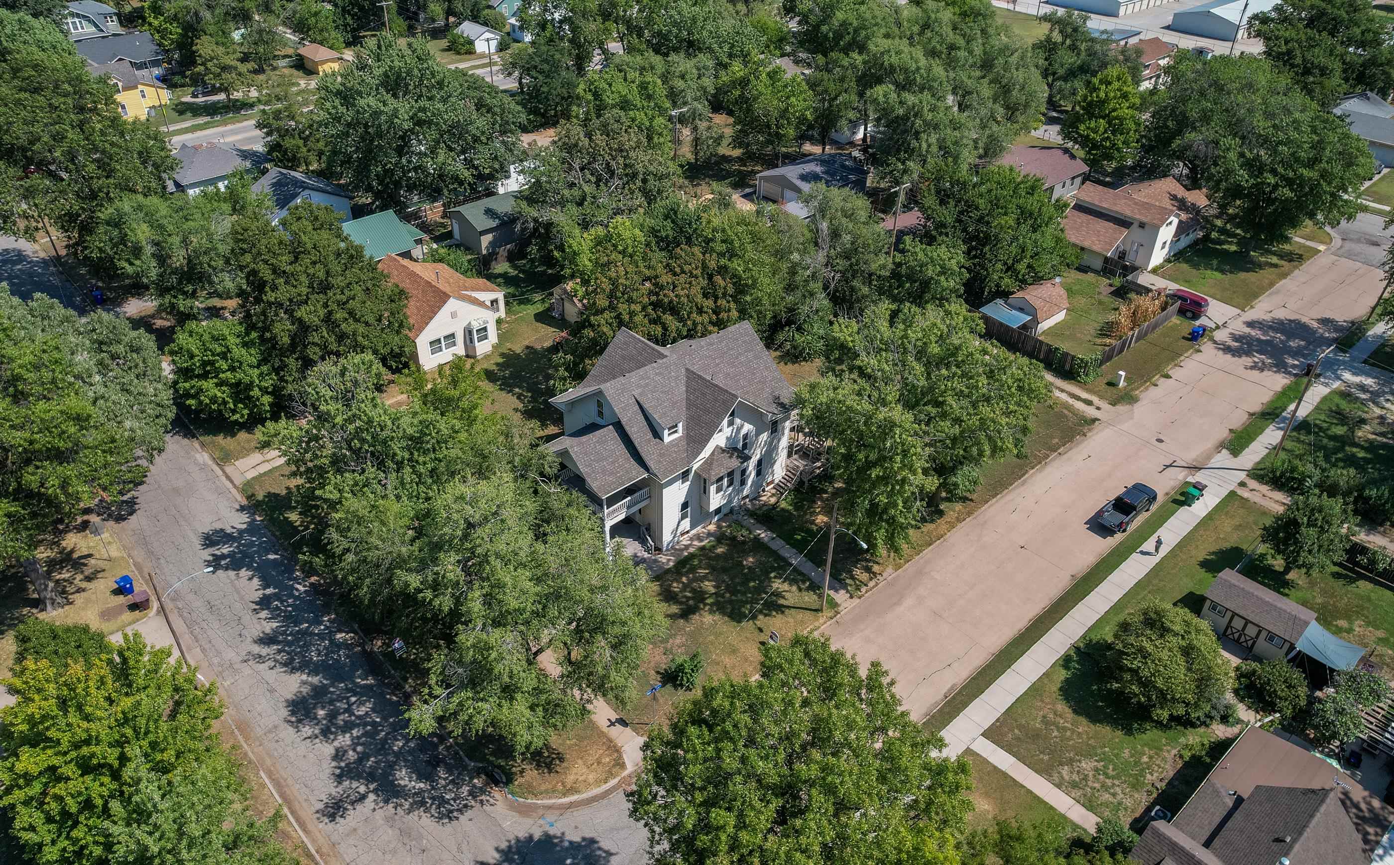 825 S Ash St, Mcpherson, KS 67460