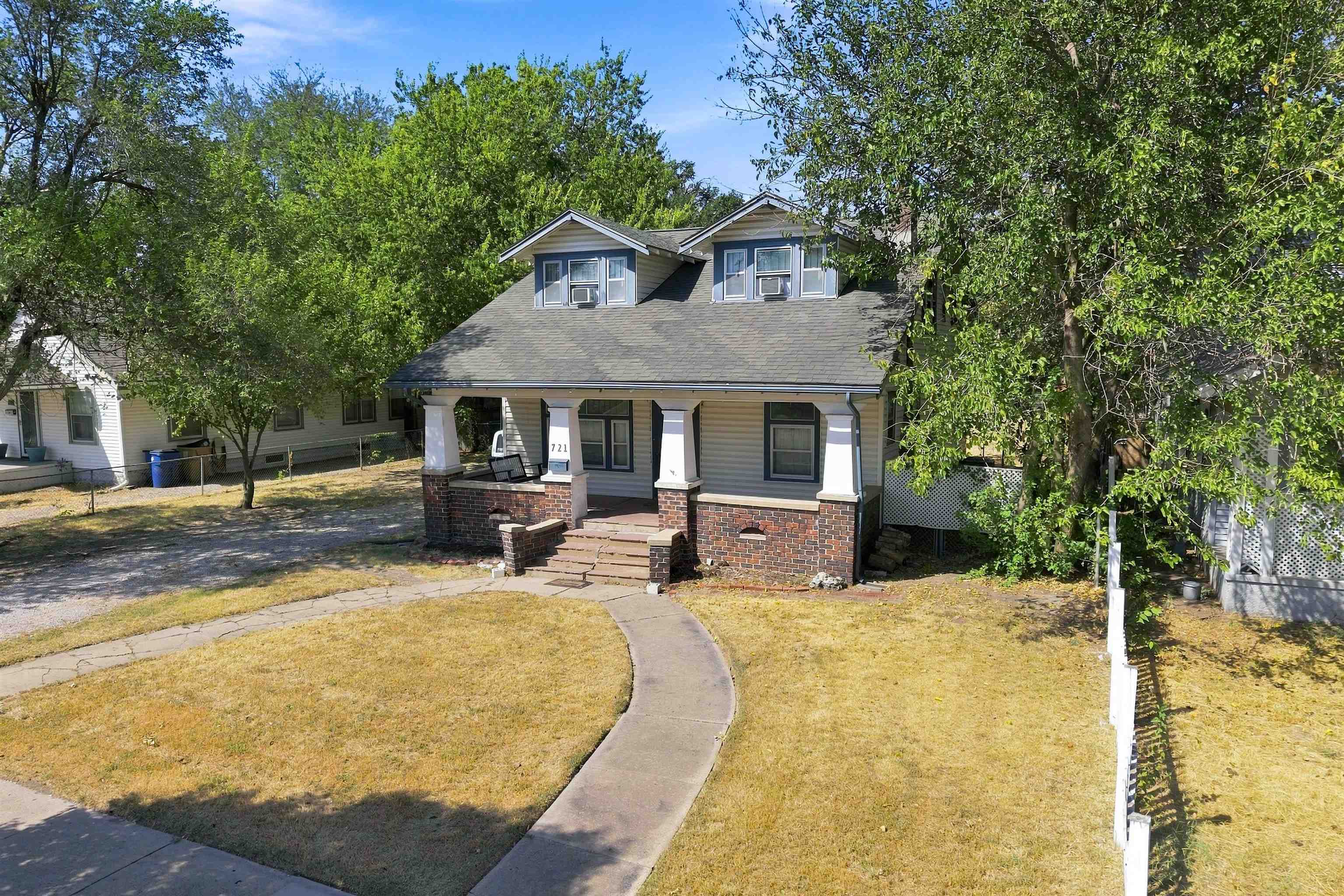 721 S Glenn Ave, Wichita, KS 67213-3803