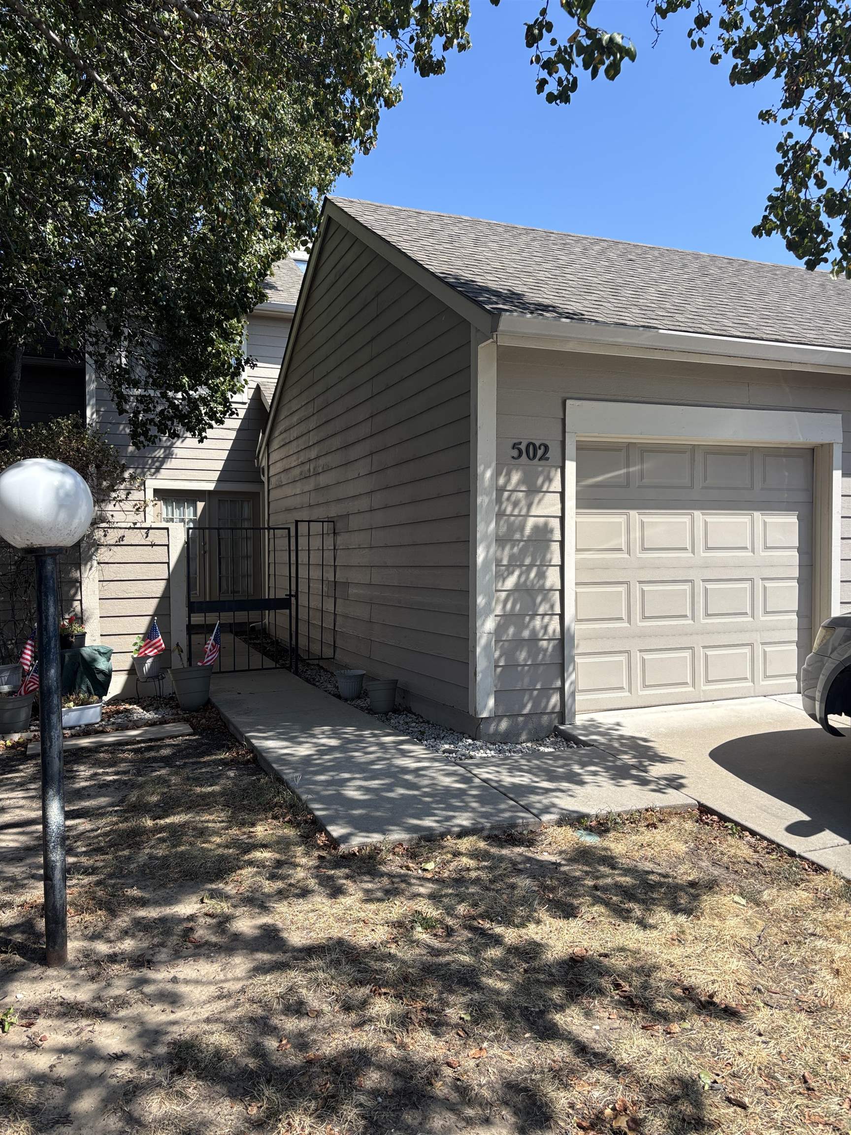 2221 N Bramblewood Unit 502, Wichita, KS 67220