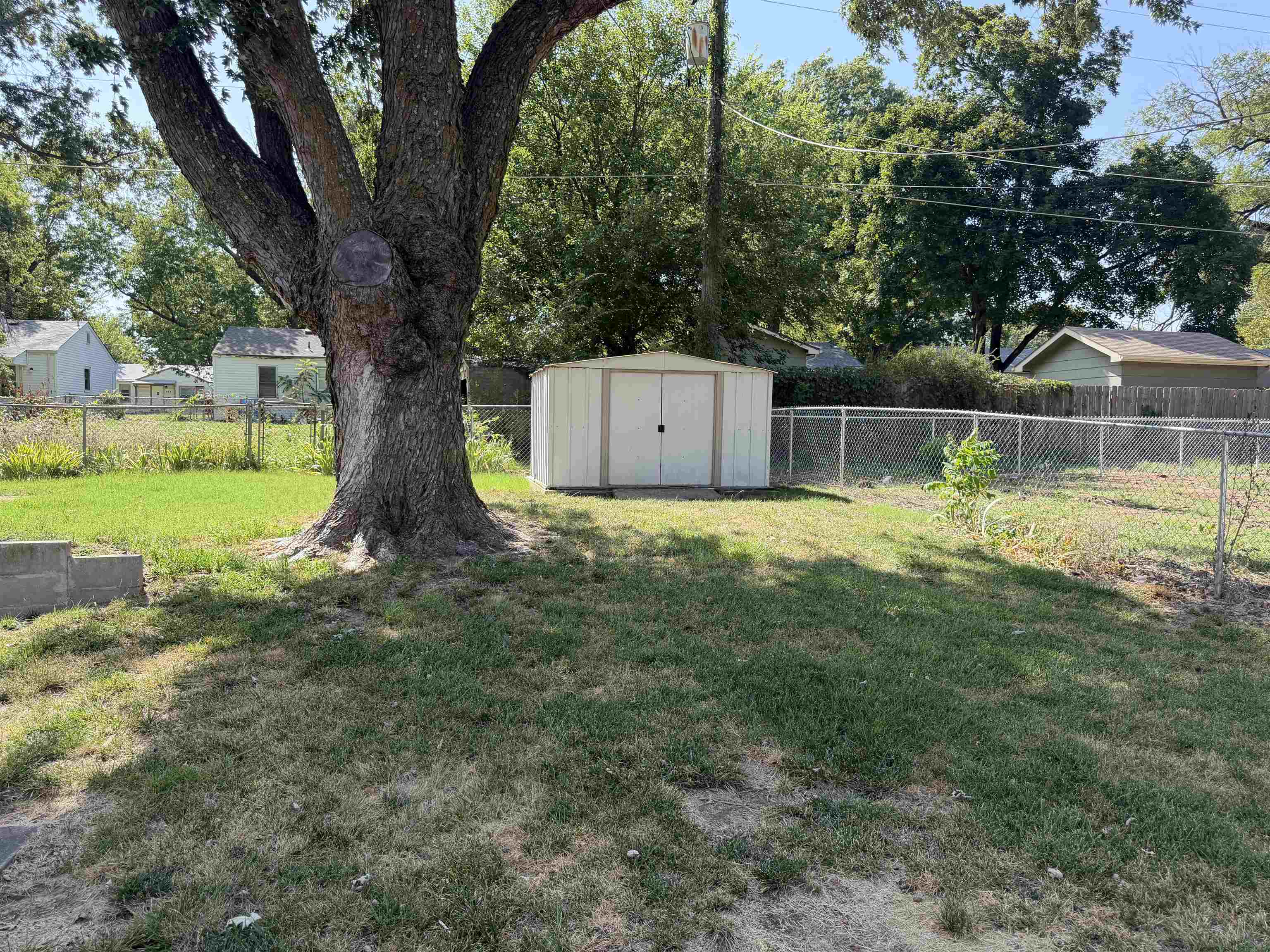 833 N Kokomo, Derby, KS 67037