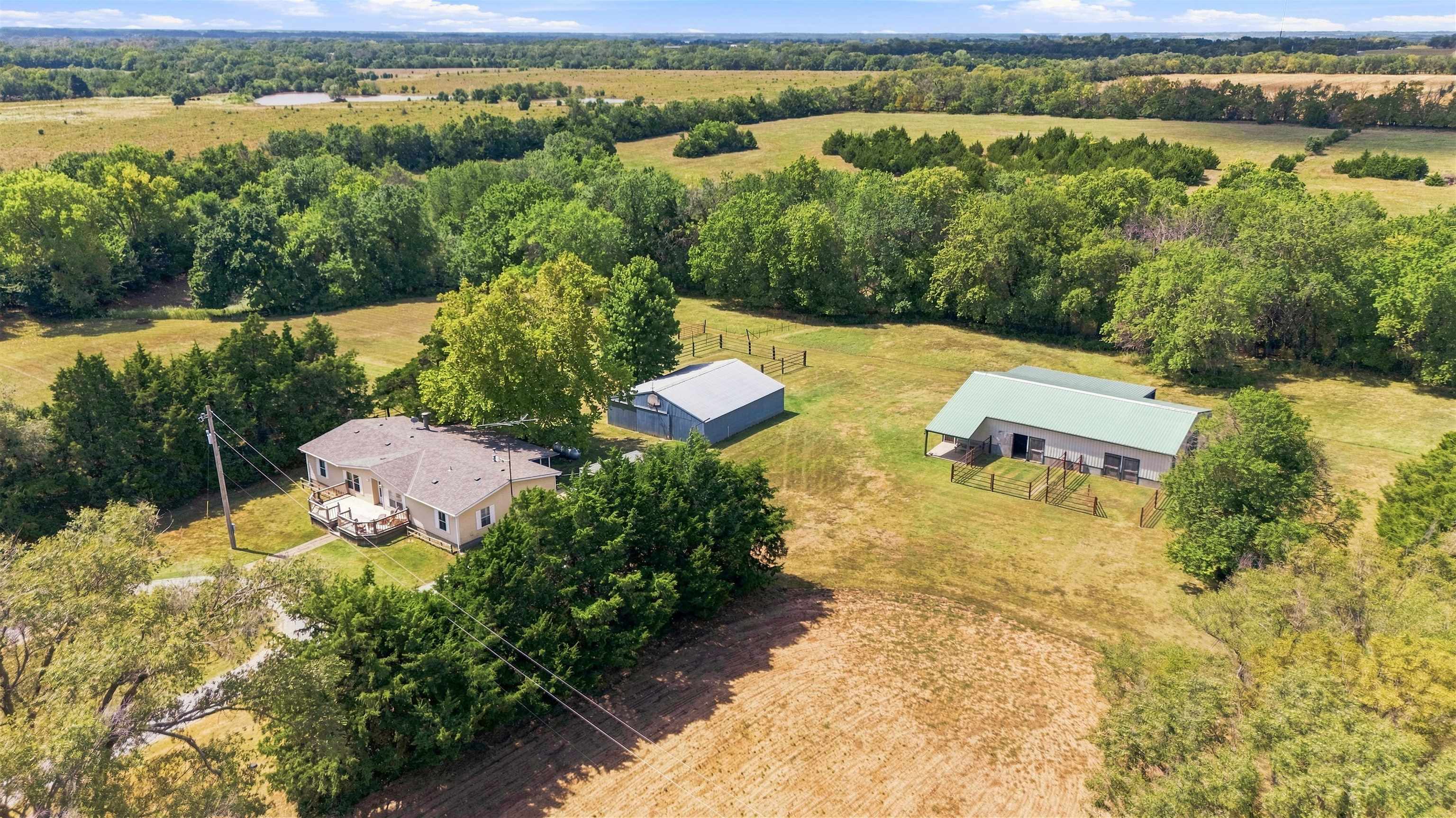 16139 SW Cherokee Rd, Douglass, KS 67039