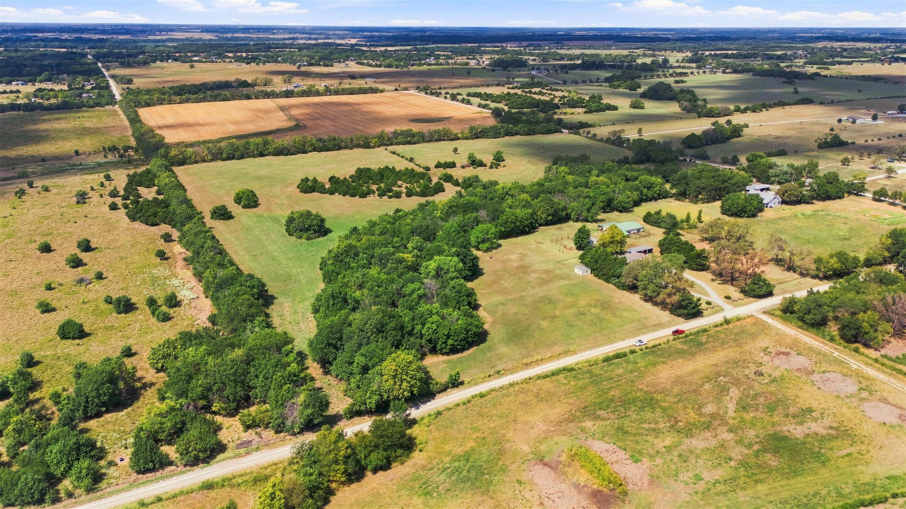 16139 SW Cherokee Rd, Douglass, KS 67039