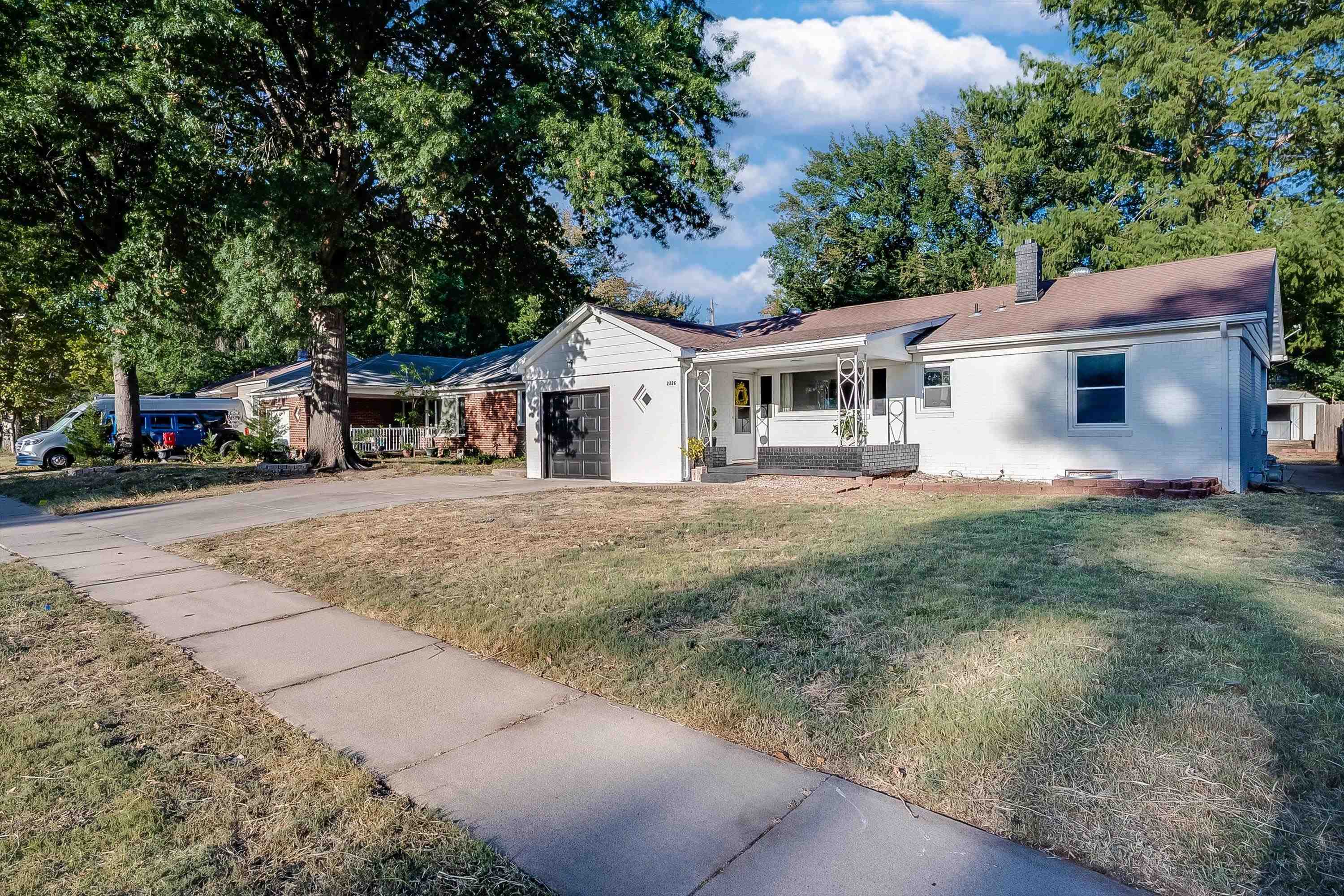 2226 S Belmont St, Wichita, KS 67218-5006