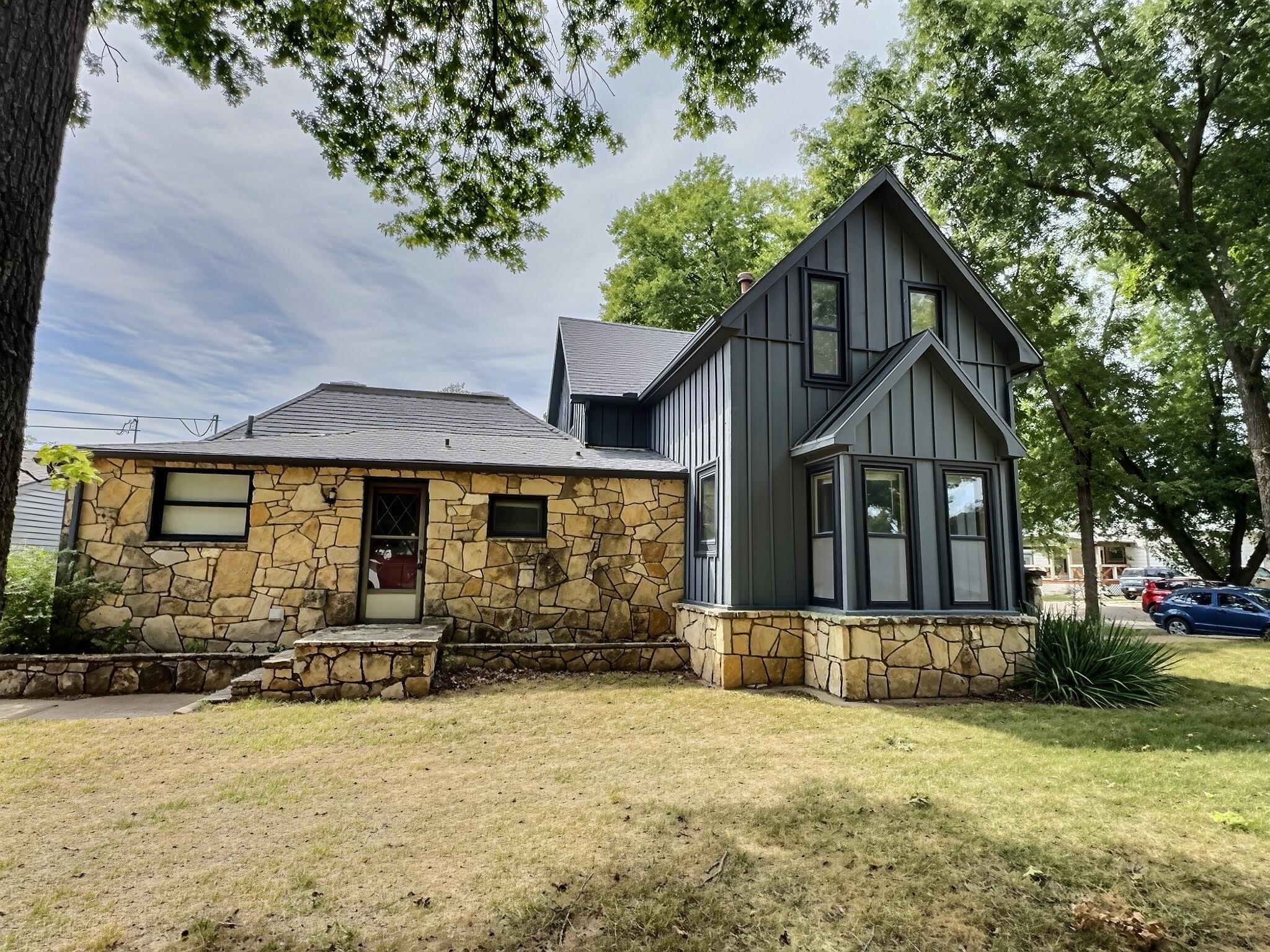915 E 15th #1511 Frankfort Street, Winfield, KS 67156