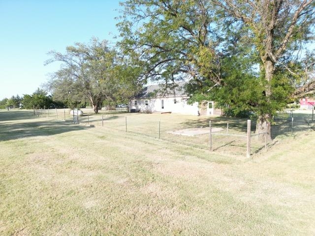 1776 Ivy Rd, Minneapolis, KS 67467