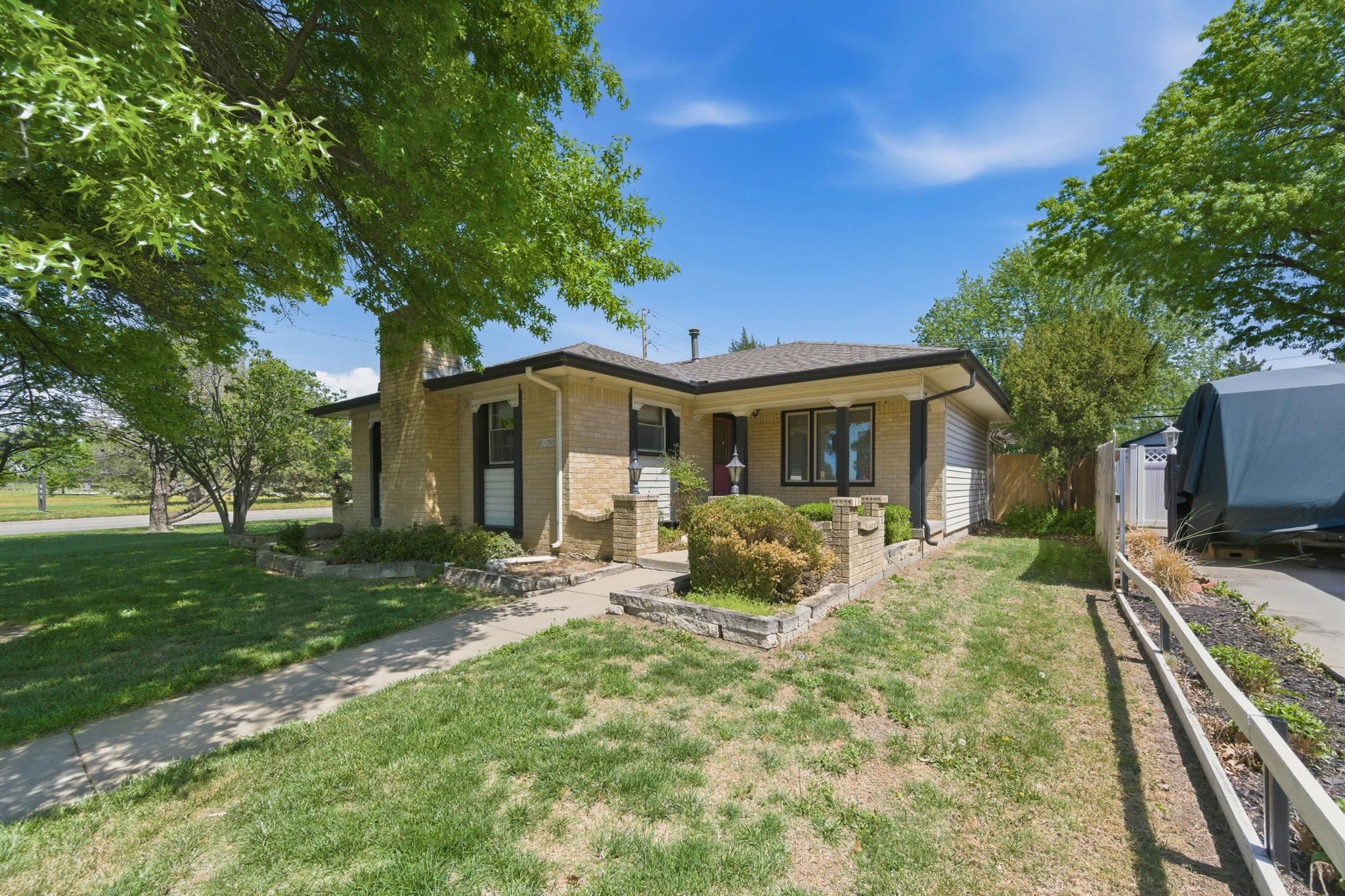 2132 N Mccomas, Wichita, KS 67203