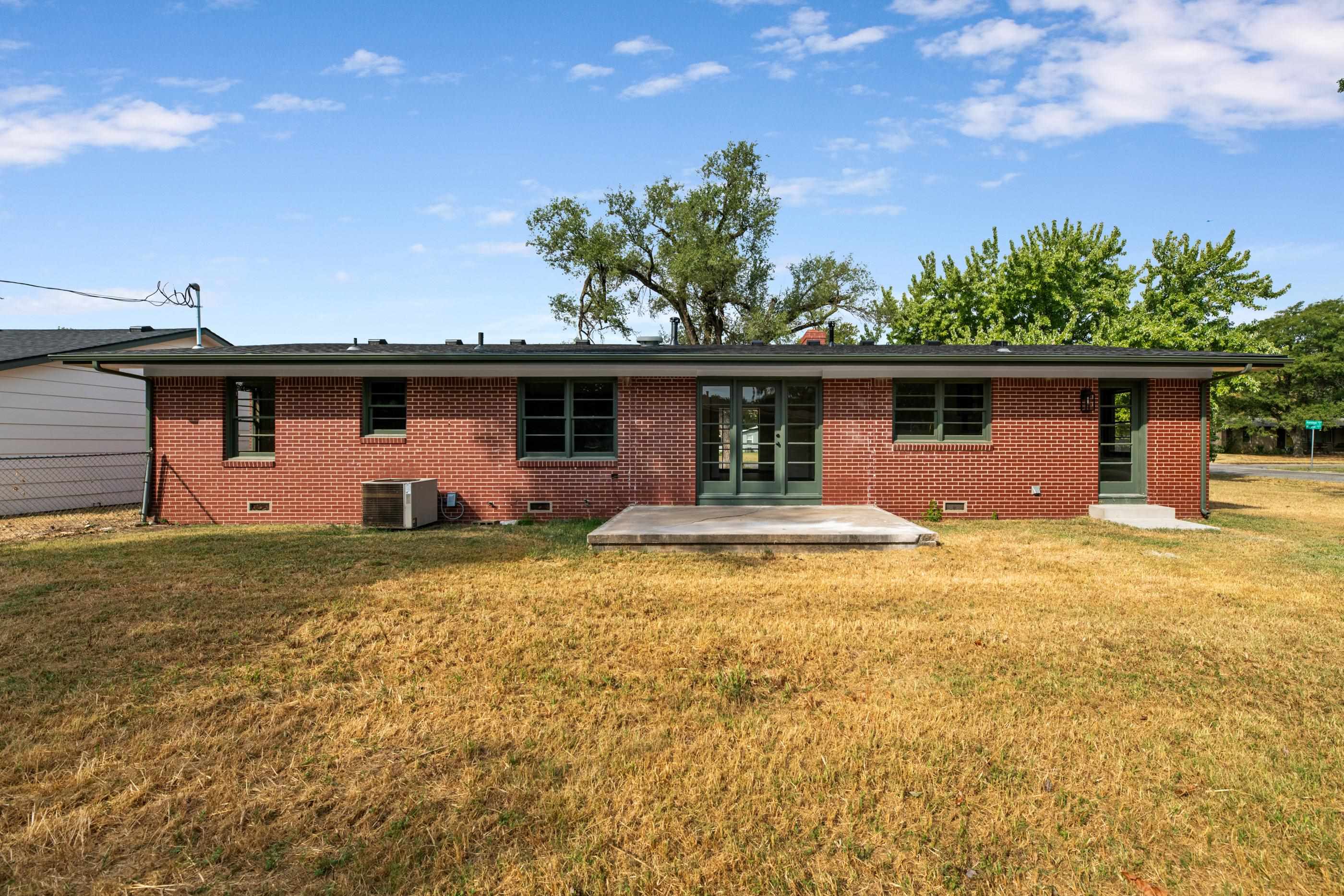 2840 N Halstead St, Wichita, KS 67204-4624