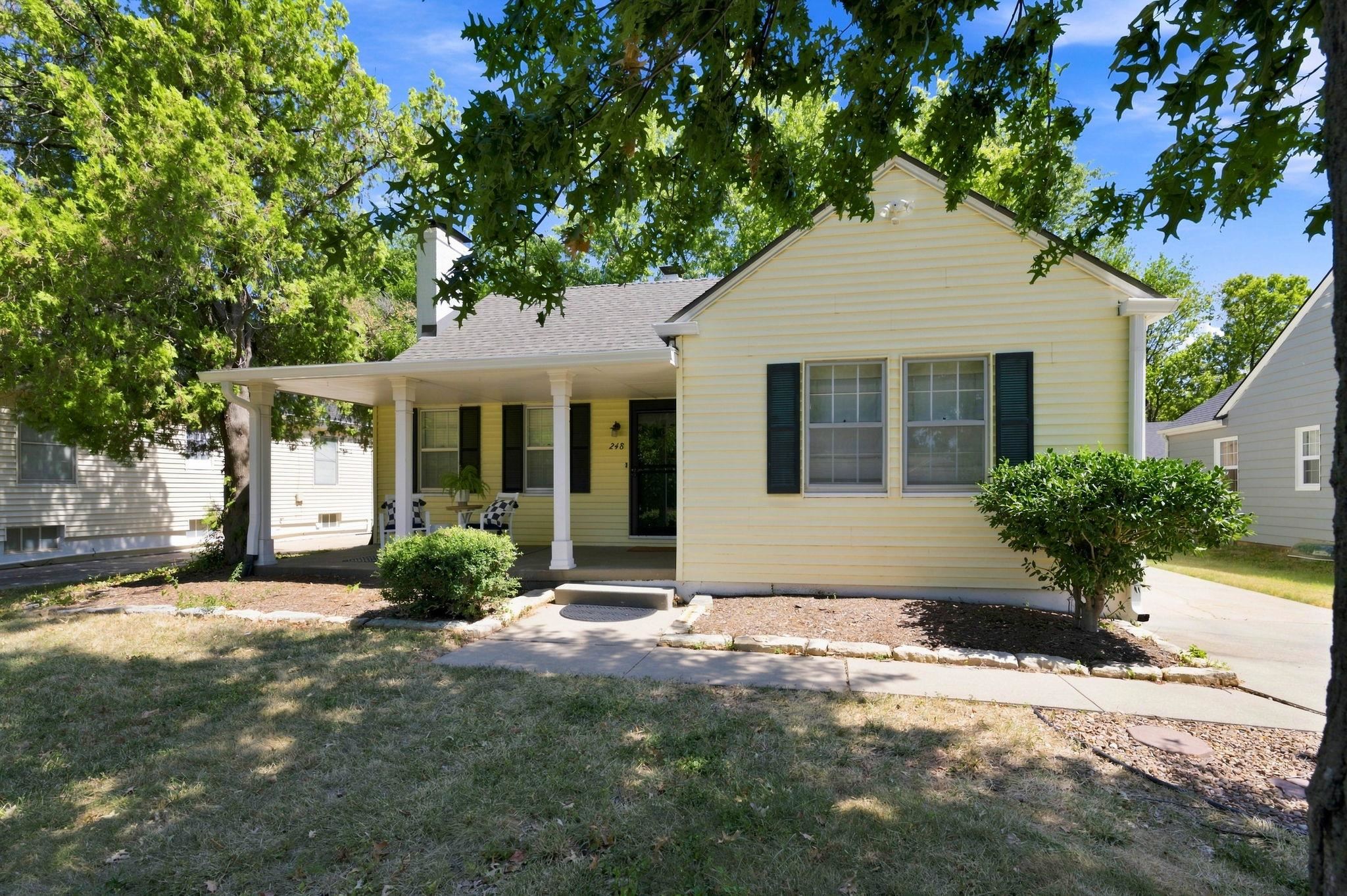 248 S Pinecrest St, Wichita, KS 67218-1619