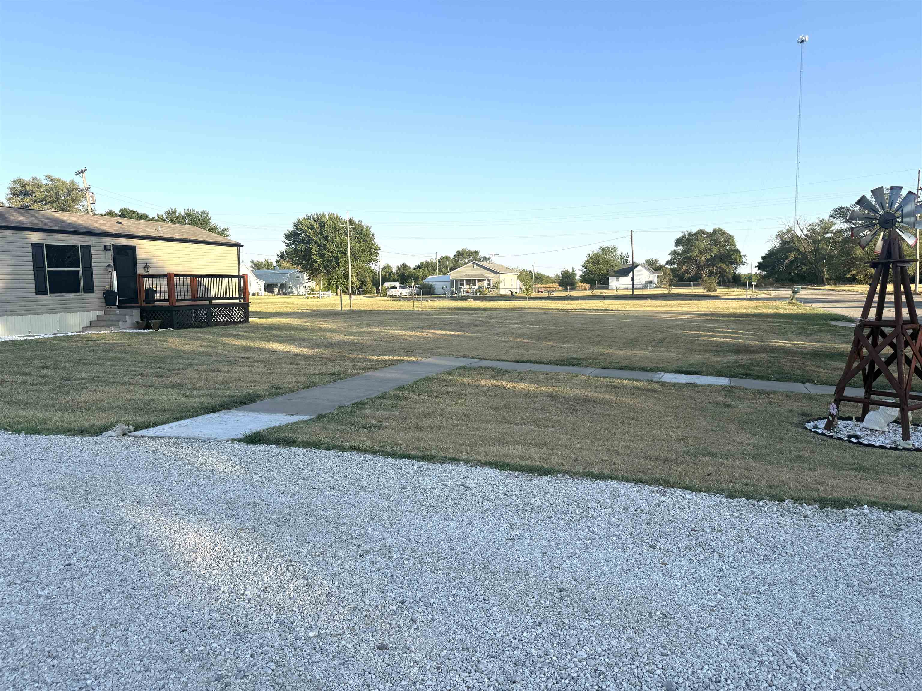 110 N Miller St, Attica, KS 67009