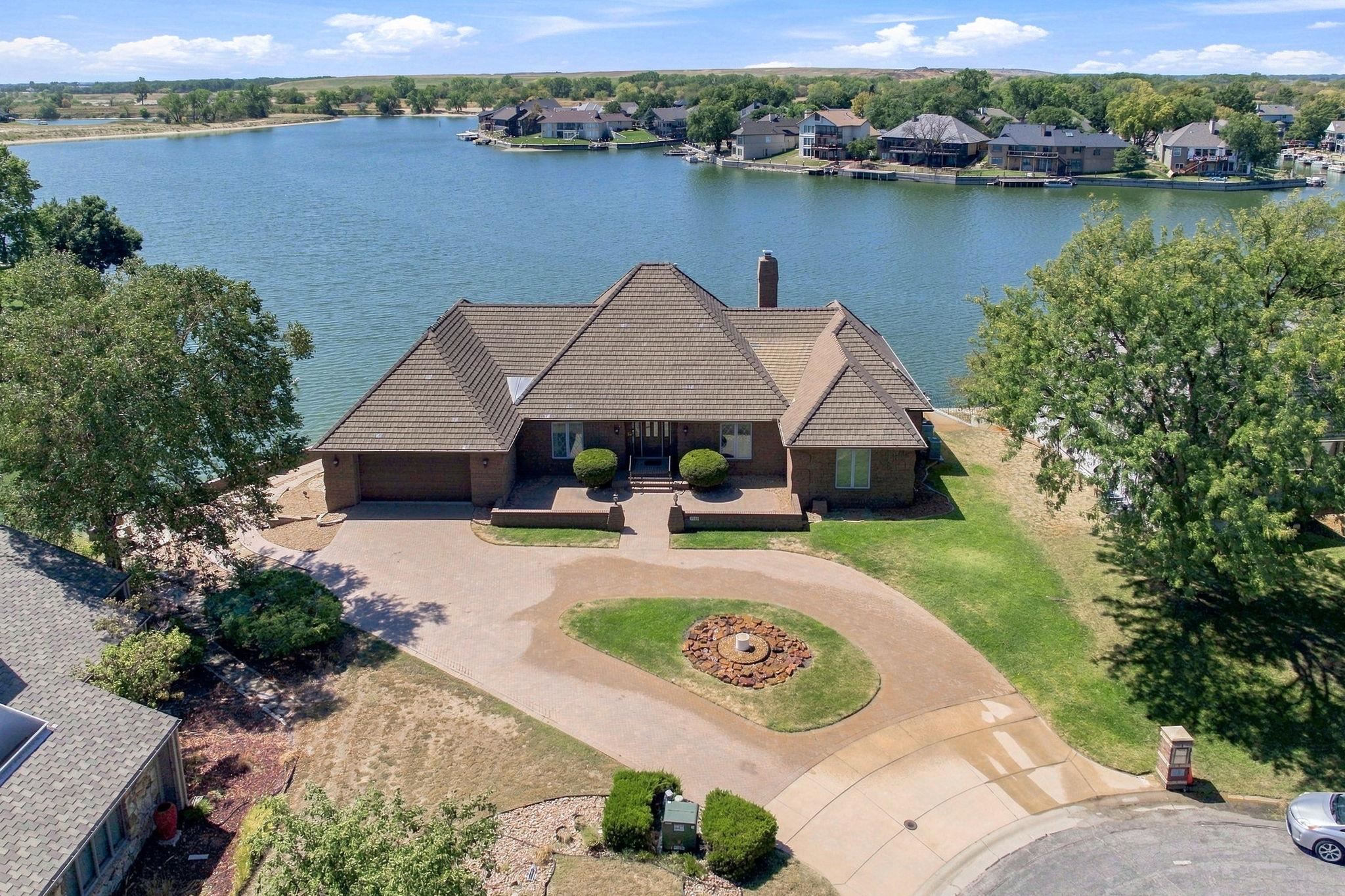 2833 W Keywest Ct, Wichita, KS 67204