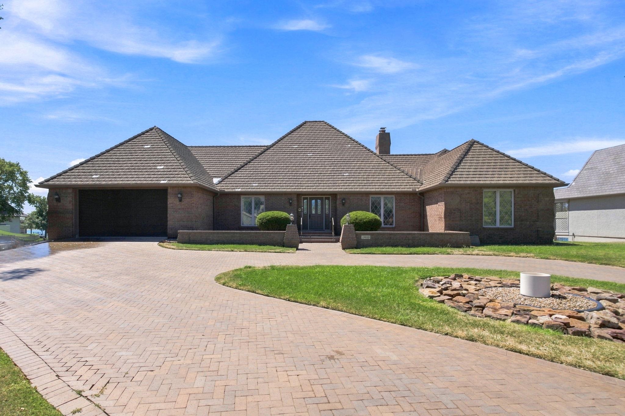 2833 W Keywest Ct, Wichita, KS 67204