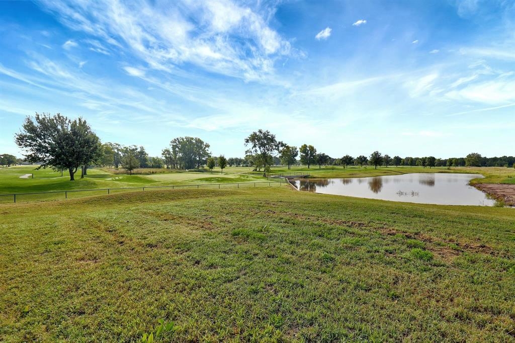1436 N Lake Rd, Cheney, KS 67025