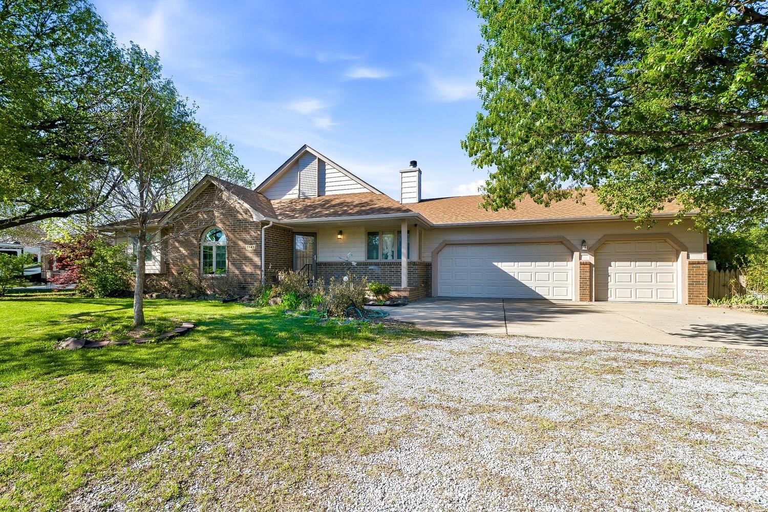 5141 N Newton Cir, Park City, KS 67219