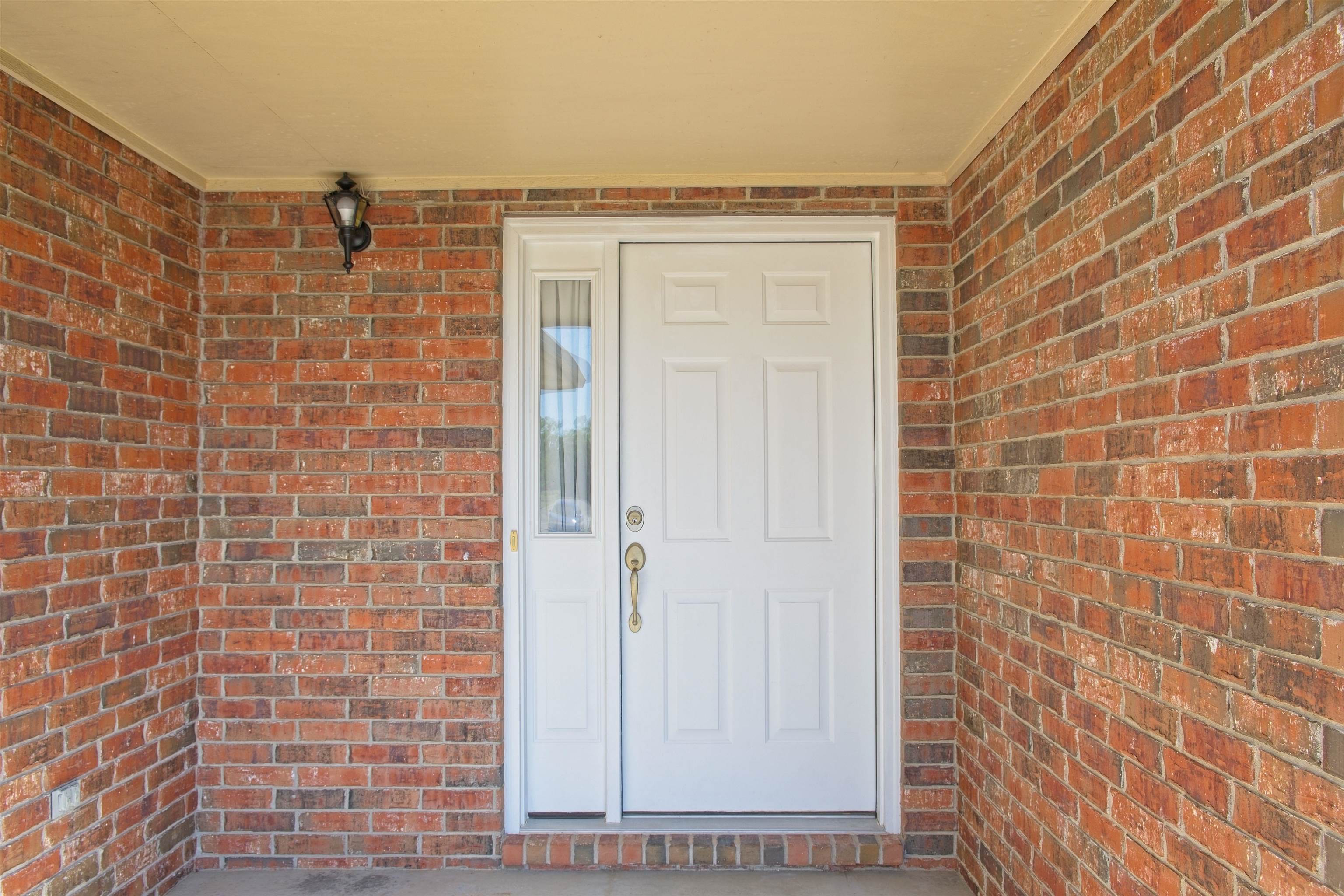 1220 and 1222 Lazy Creek Ct, Newton, KS 67114