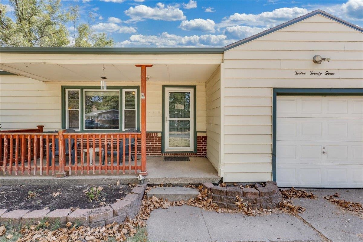 1223 Cloverdale, Park City, KS 67219