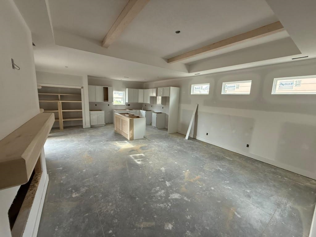 5097 N Toben Dr, Bel Aire, KS 67226