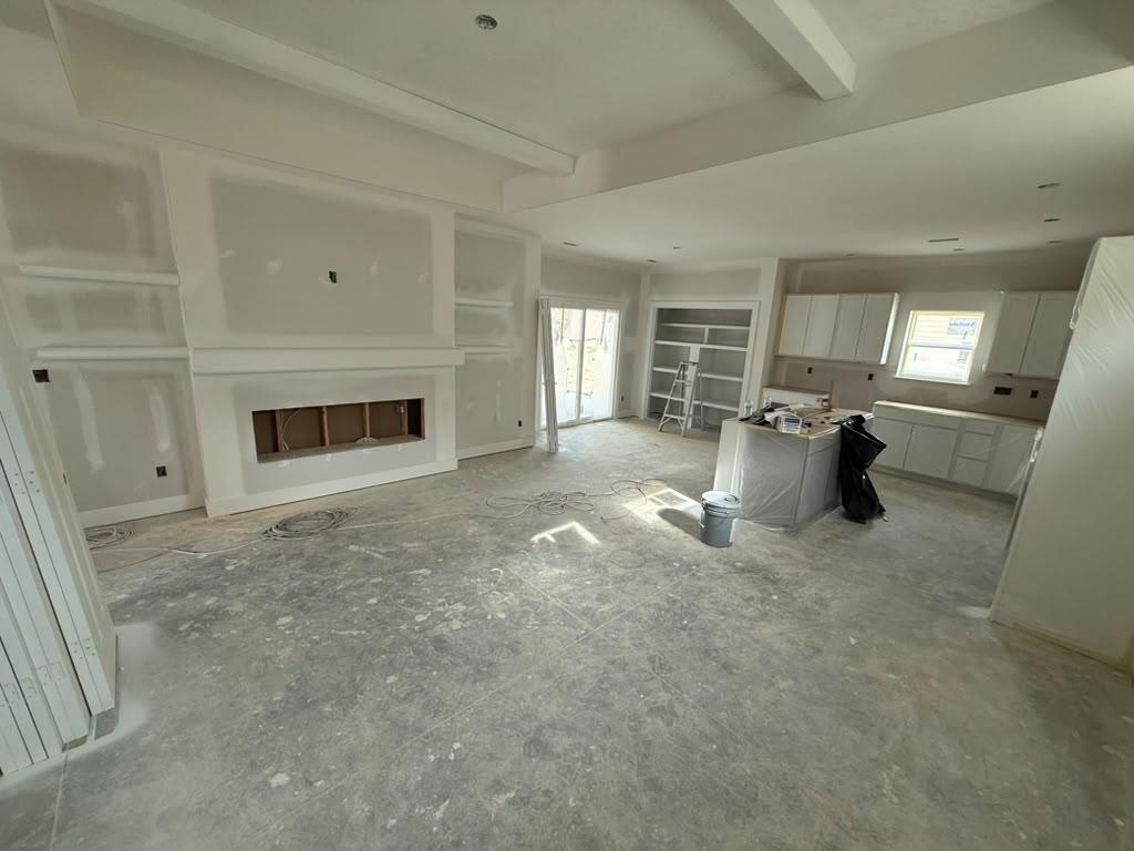 5091 N Toben Dr, Bel Aire, KS 67226