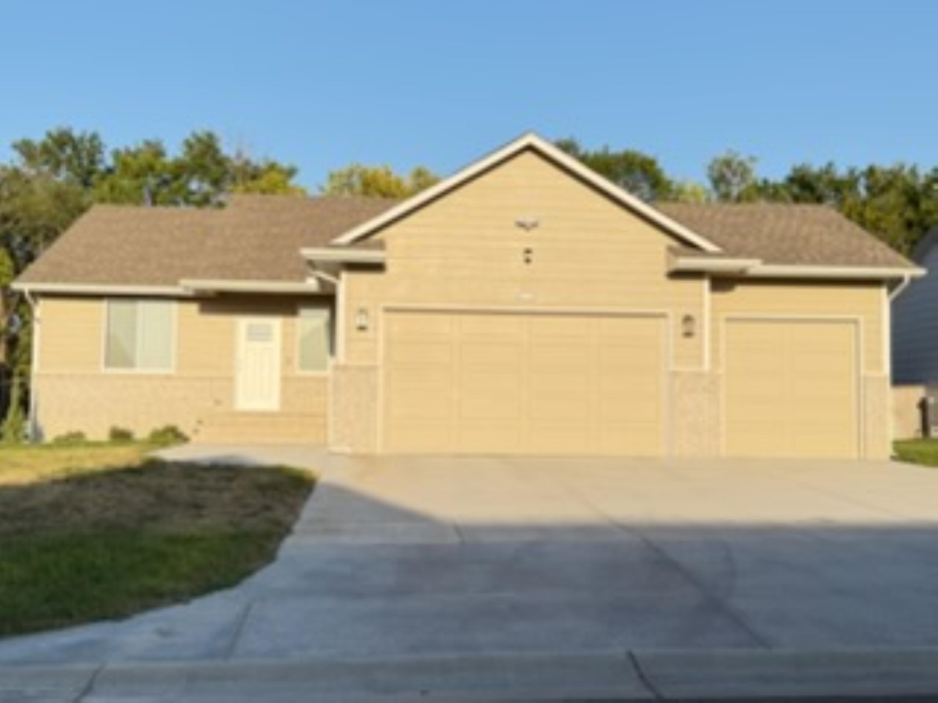 13529 E Rose St, Wichita, KS 67230
