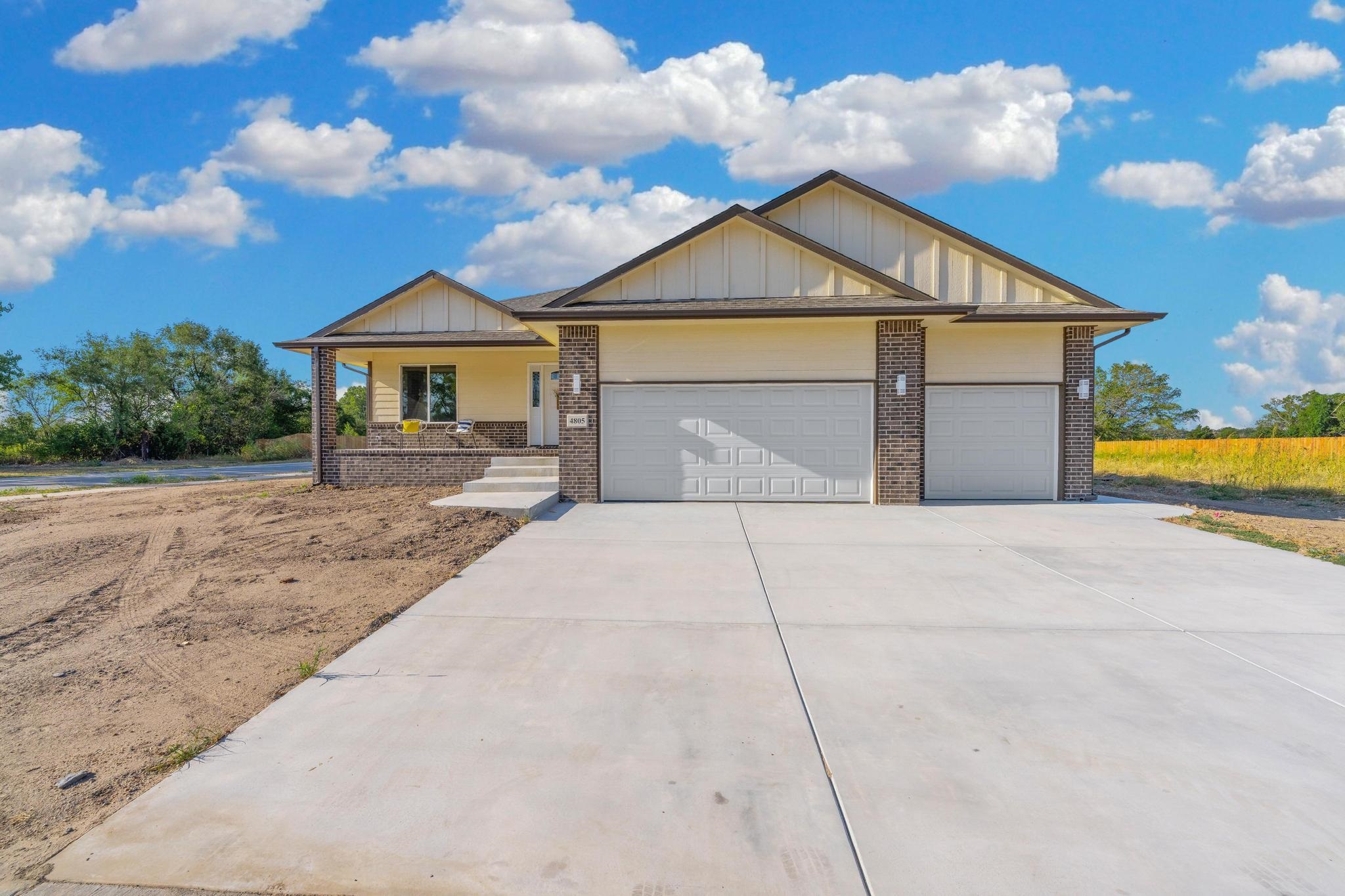4805 W Calvert St, Wichita, KS 67215