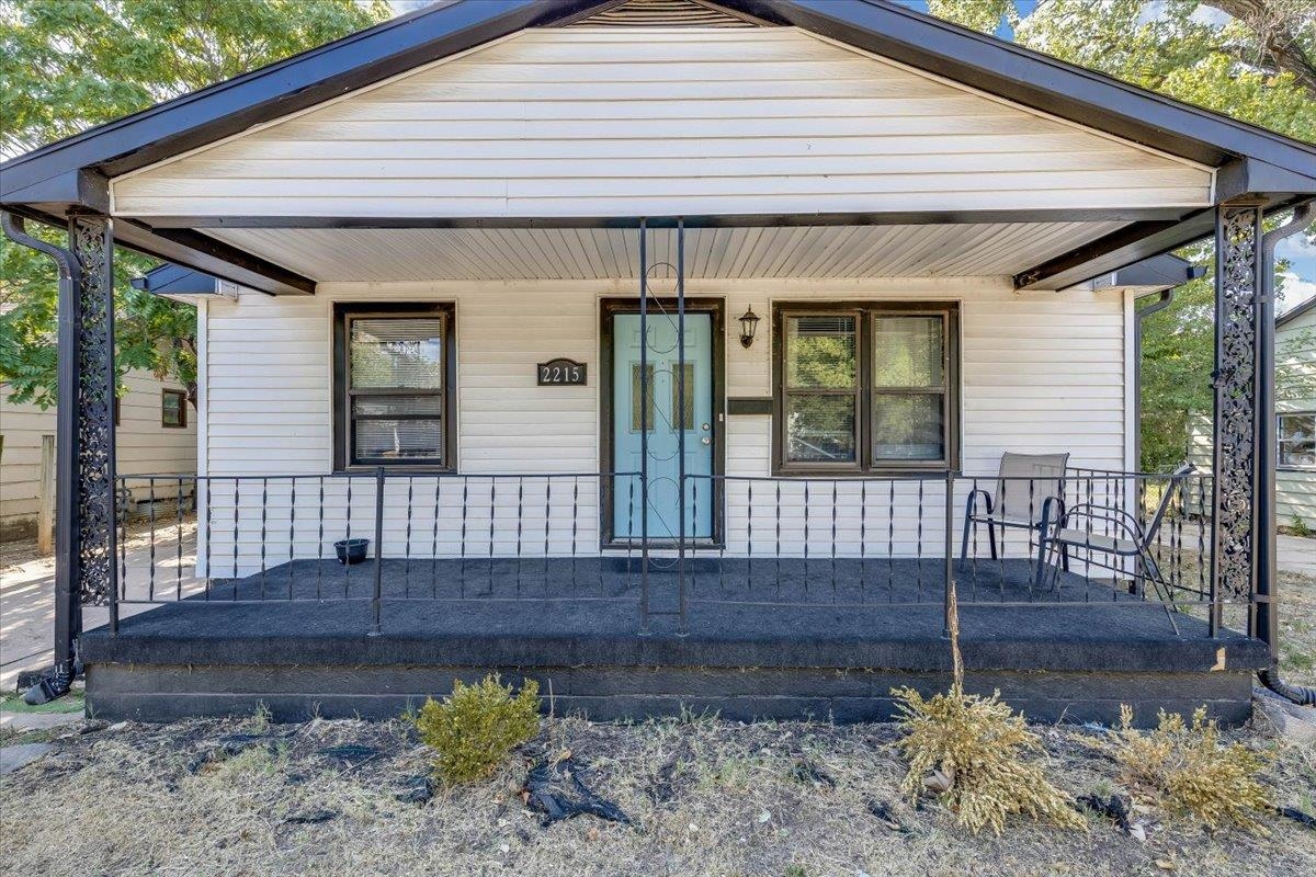 2215 S Saint Francis St, Wichita, KS 67211