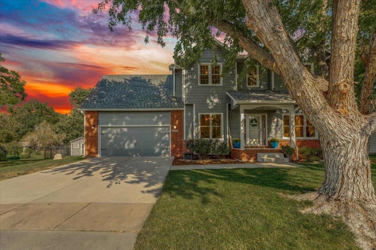 10610 W Meribeau Ct, Wichita, KS 67212