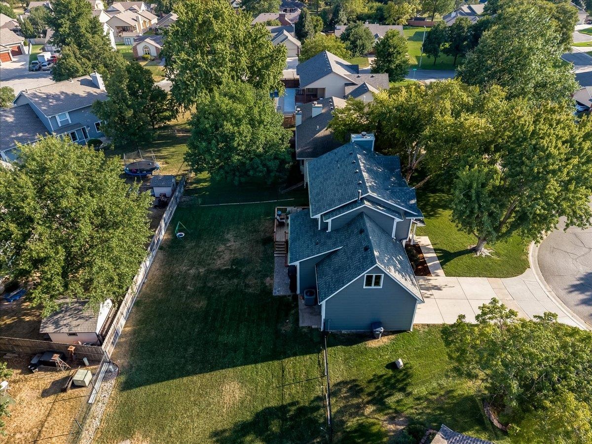 10610 W Meribeau Ct, Wichita, KS 67212