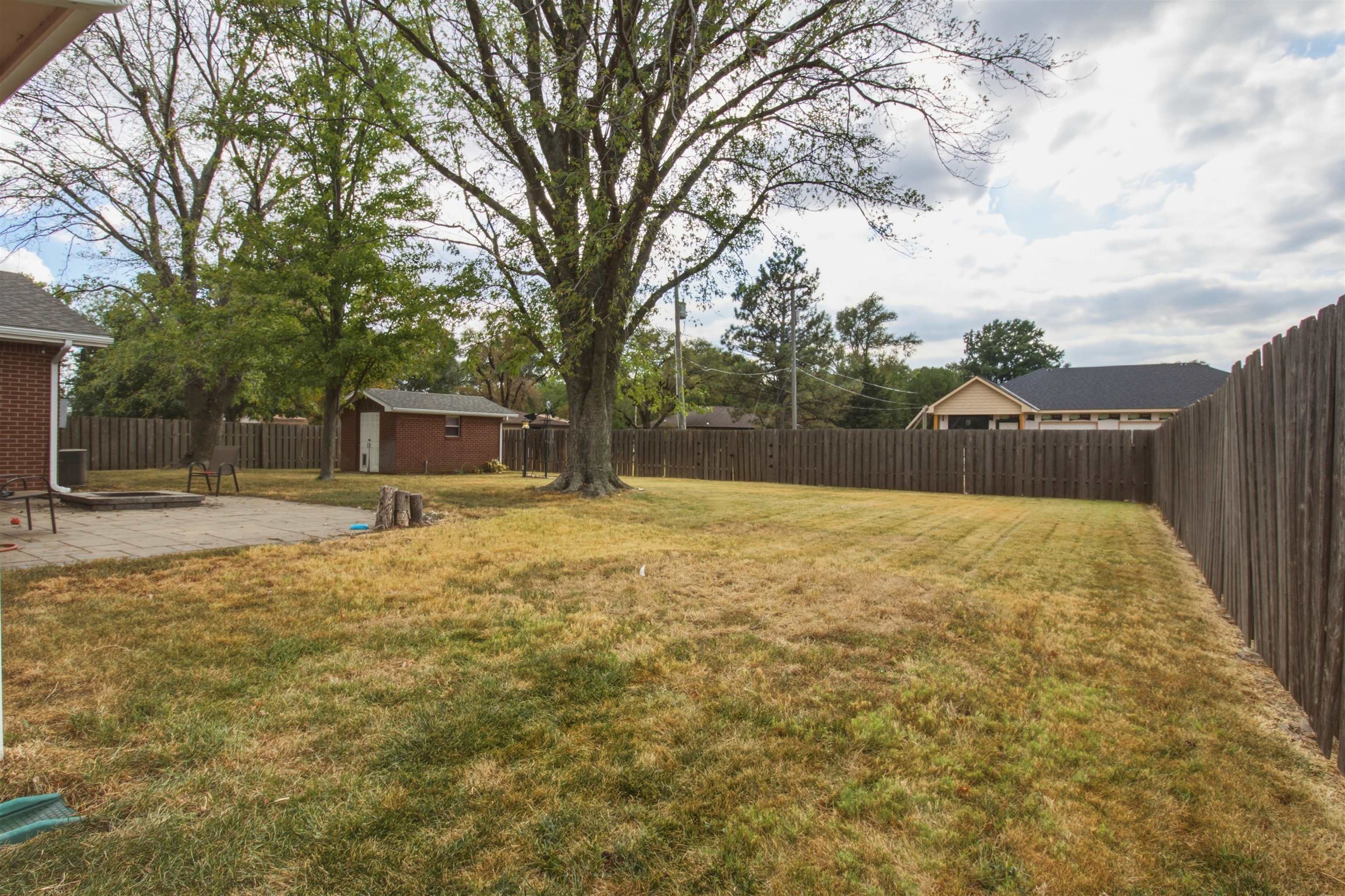 905 Loomis, Garden Plain, KS 67050-5024