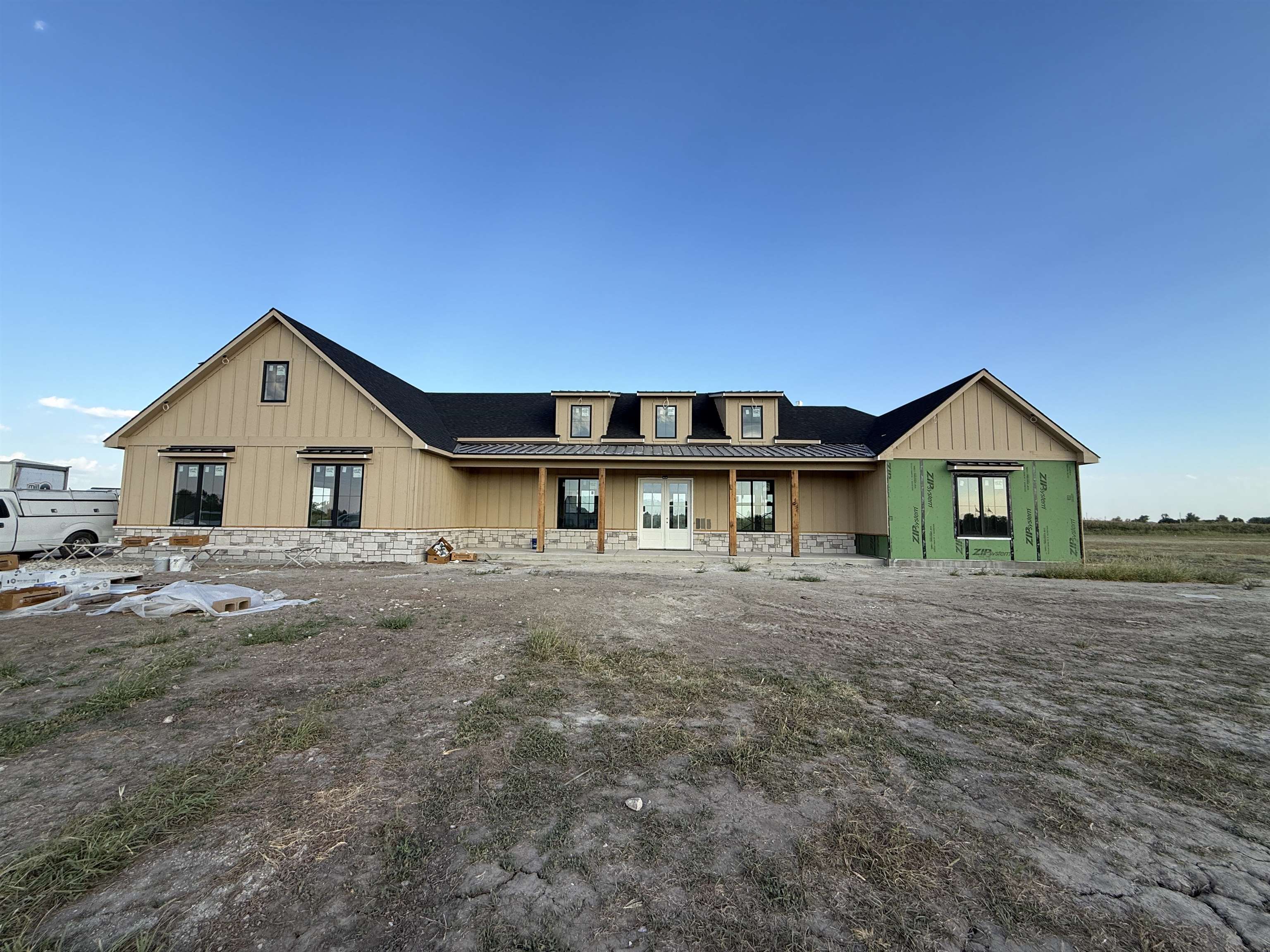 11400 E Quail Creek Rd, Derby, KS 67037