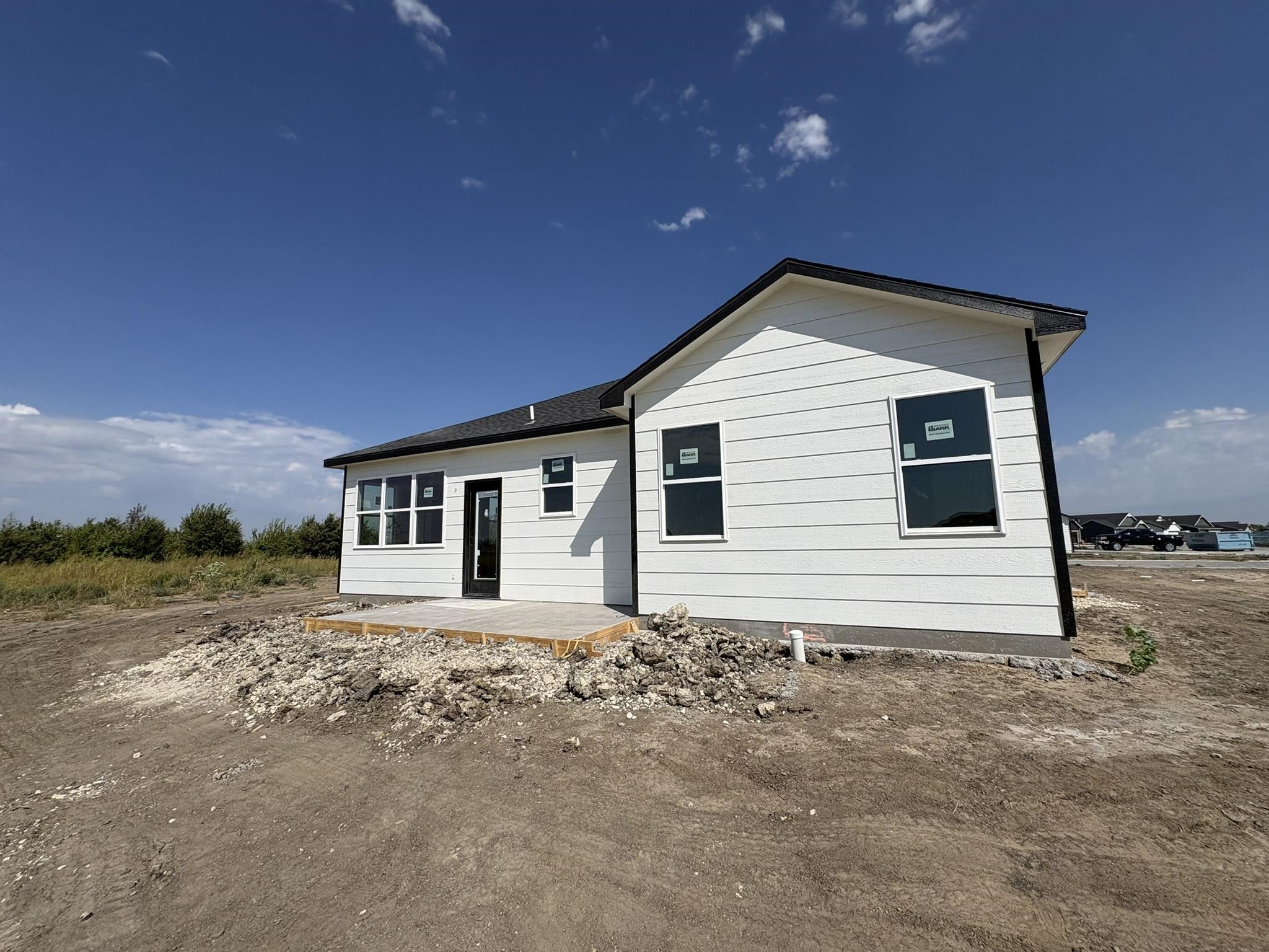 9213 Melissa Ave, Bel Aire, KS 67226