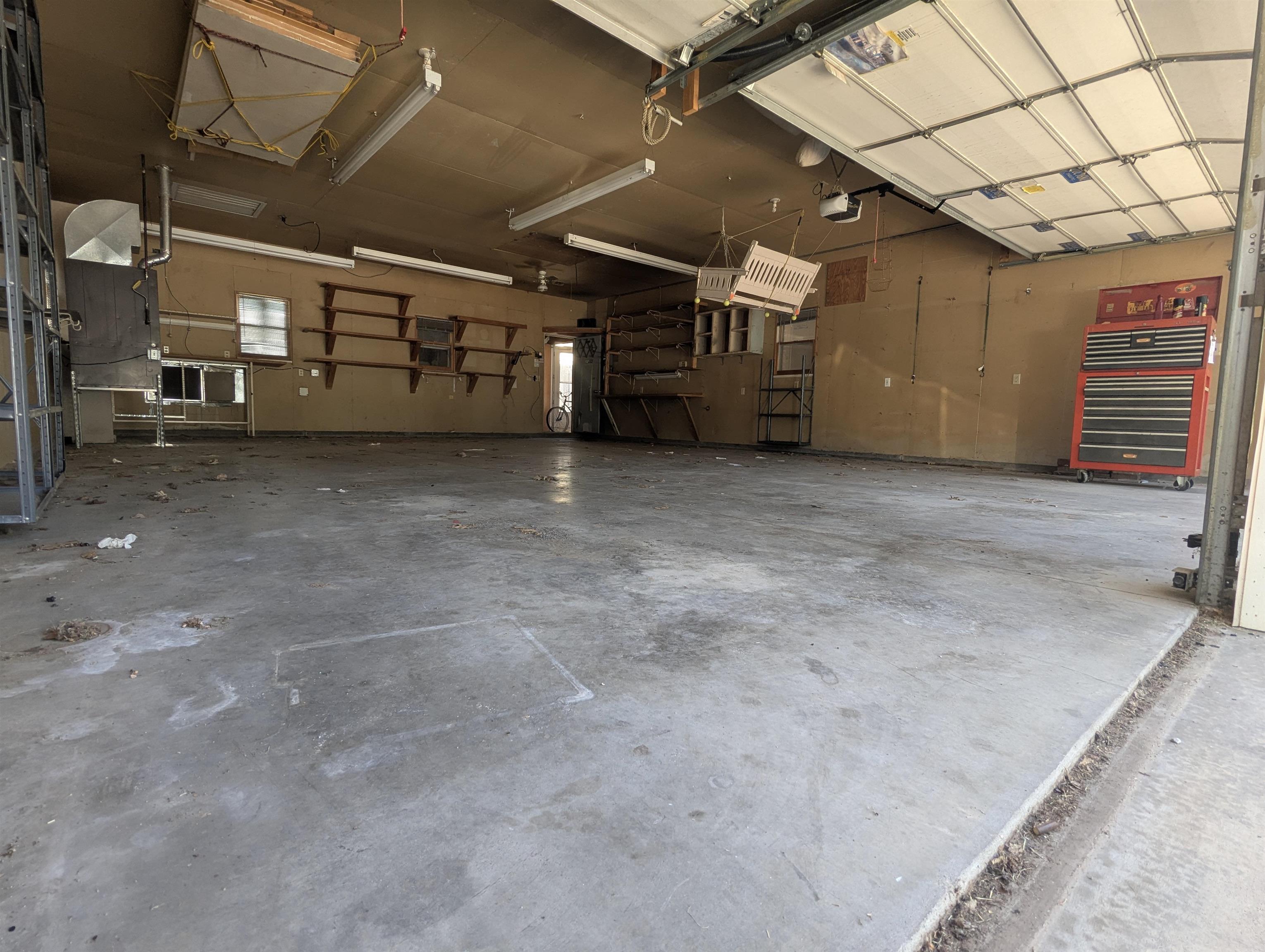 1011 W Pine Ave, El Dorado, KS 67042