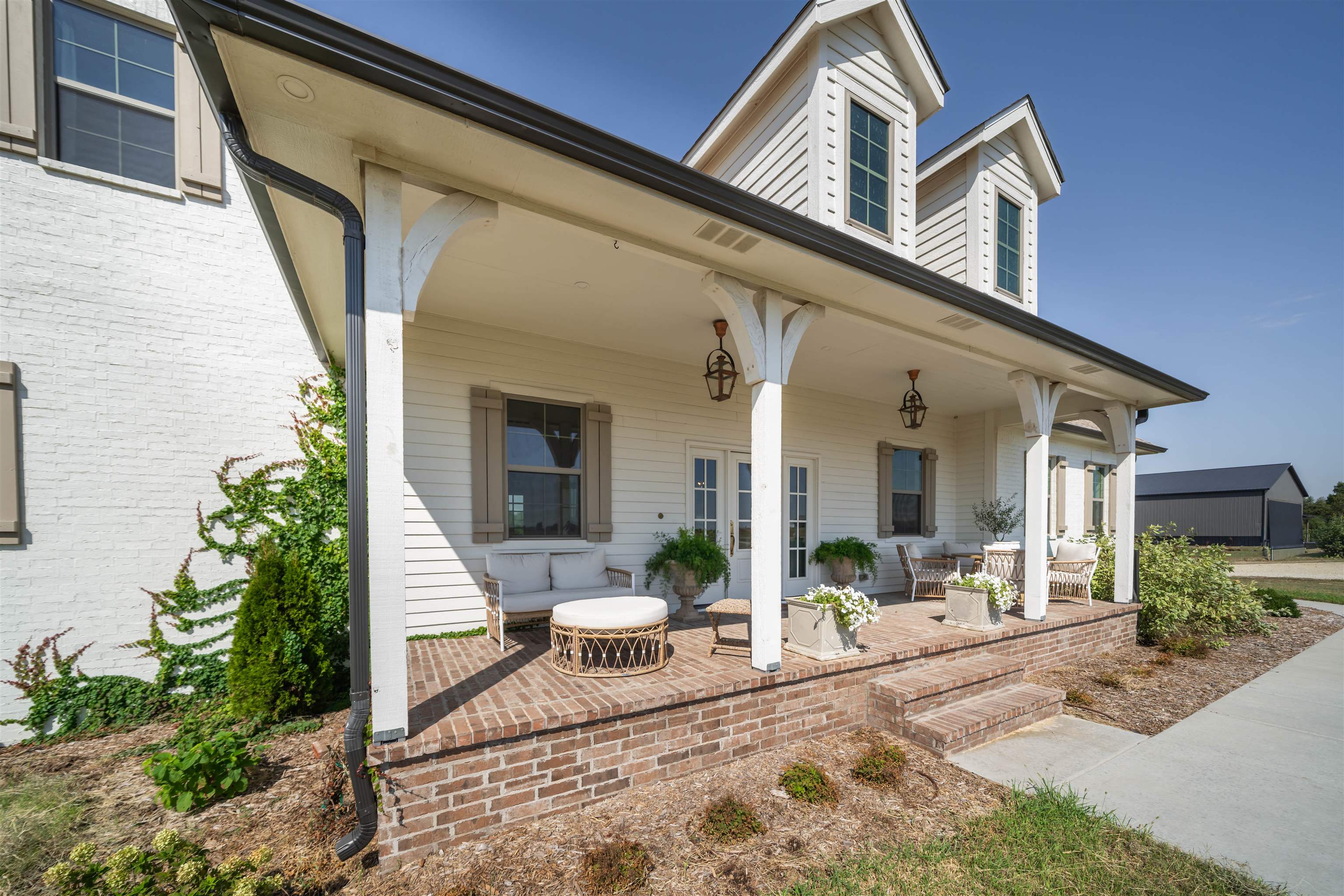 1751 S Bonanza, Garden Plain, KS 67050