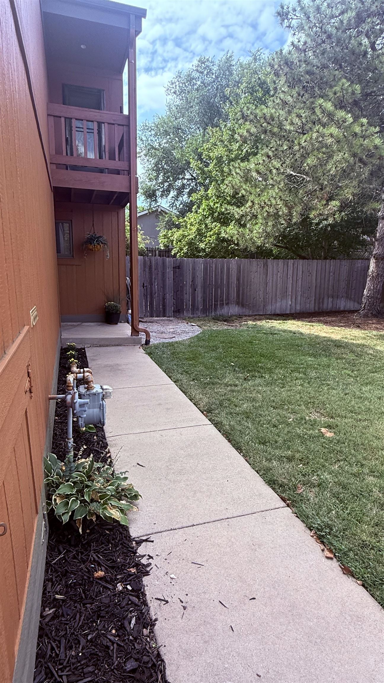1441 N Rock Rd #901, Wichita, KS 67206