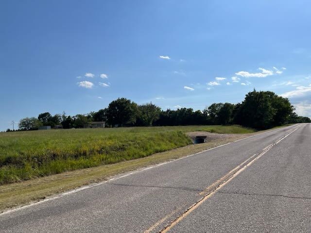 1407 W 33rd, Winfield, KS 67156