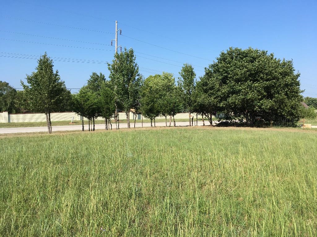 1407 W 33rd, Winfield, KS 67156