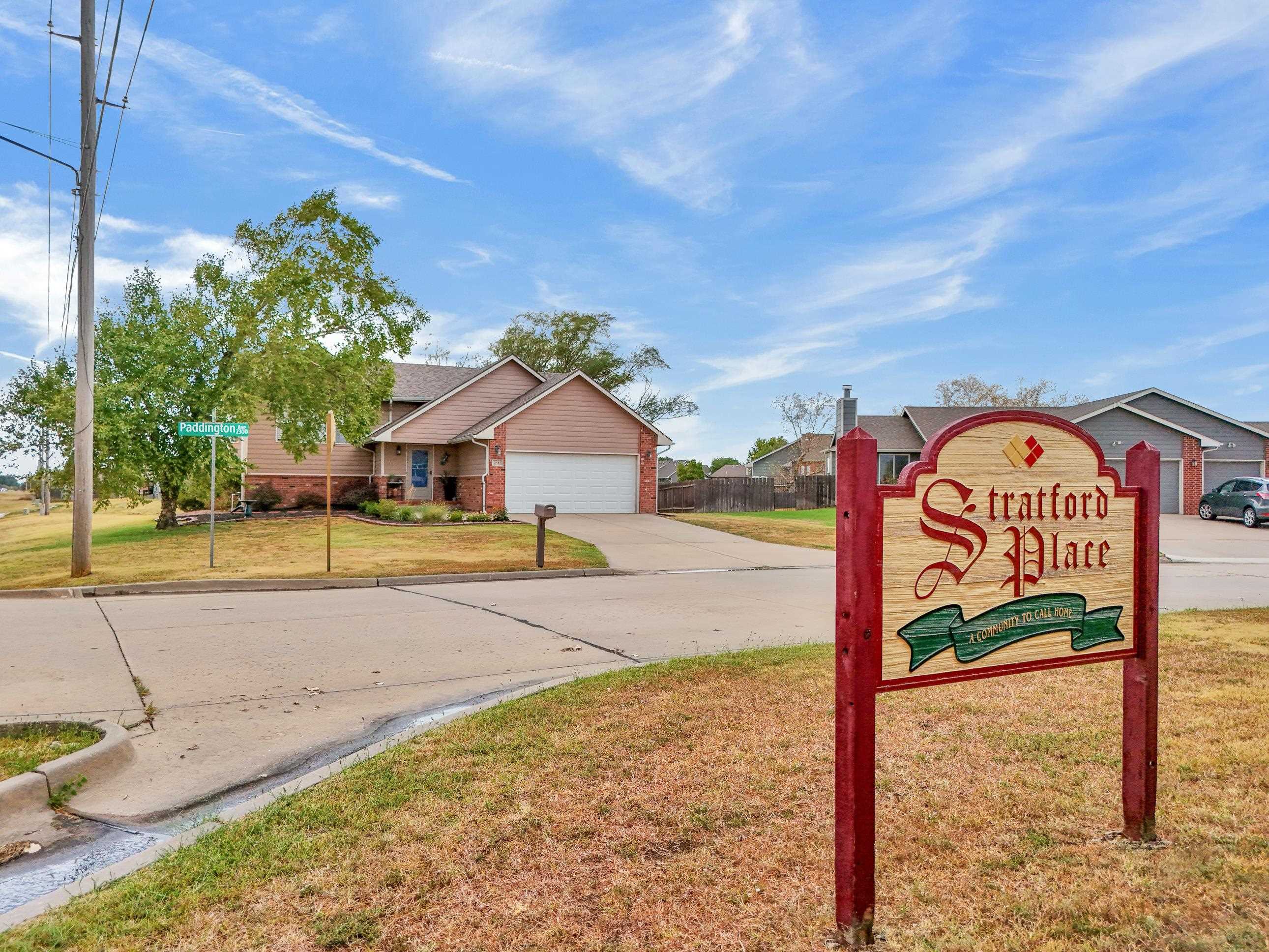 2321 Paddington Ave, Newton, KS 67114