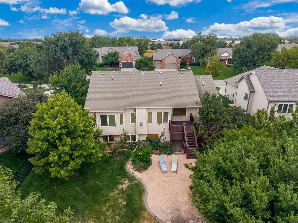 9930 W Westlakes Ct, Wichita, KS 67205