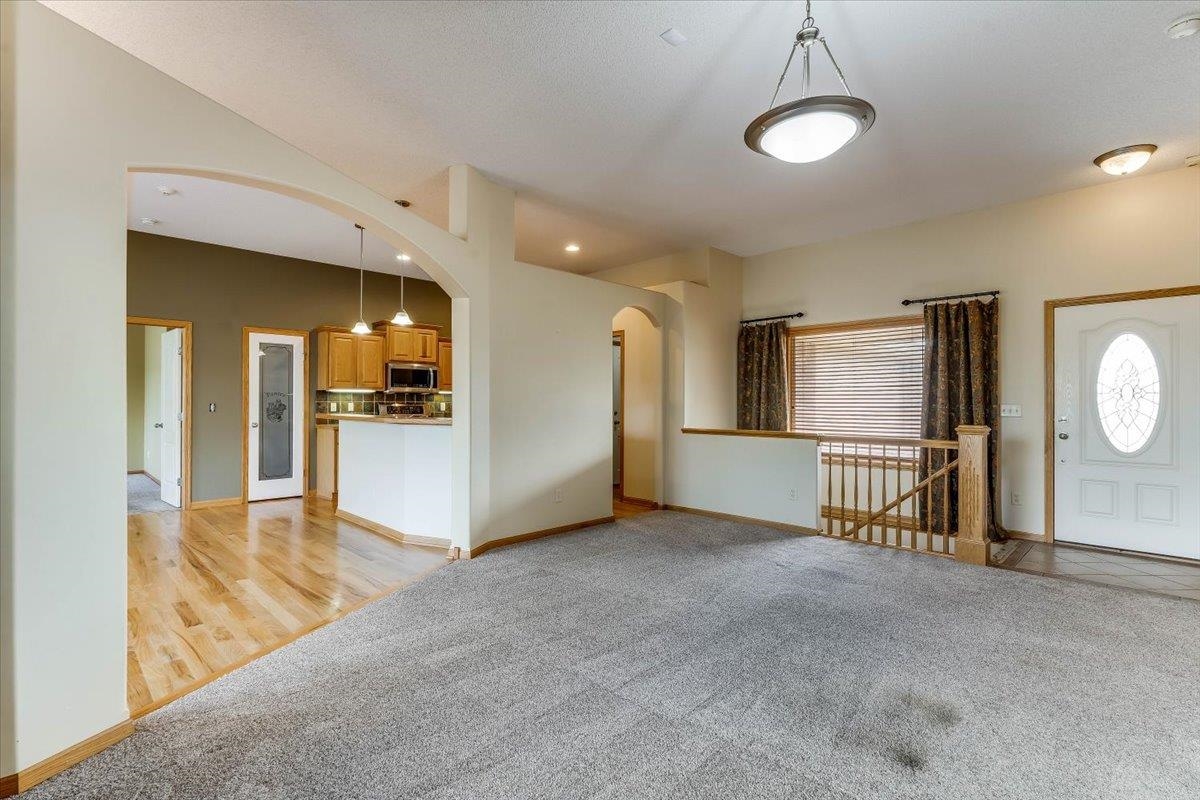 9930 W Westlakes Ct, Wichita, KS 67205