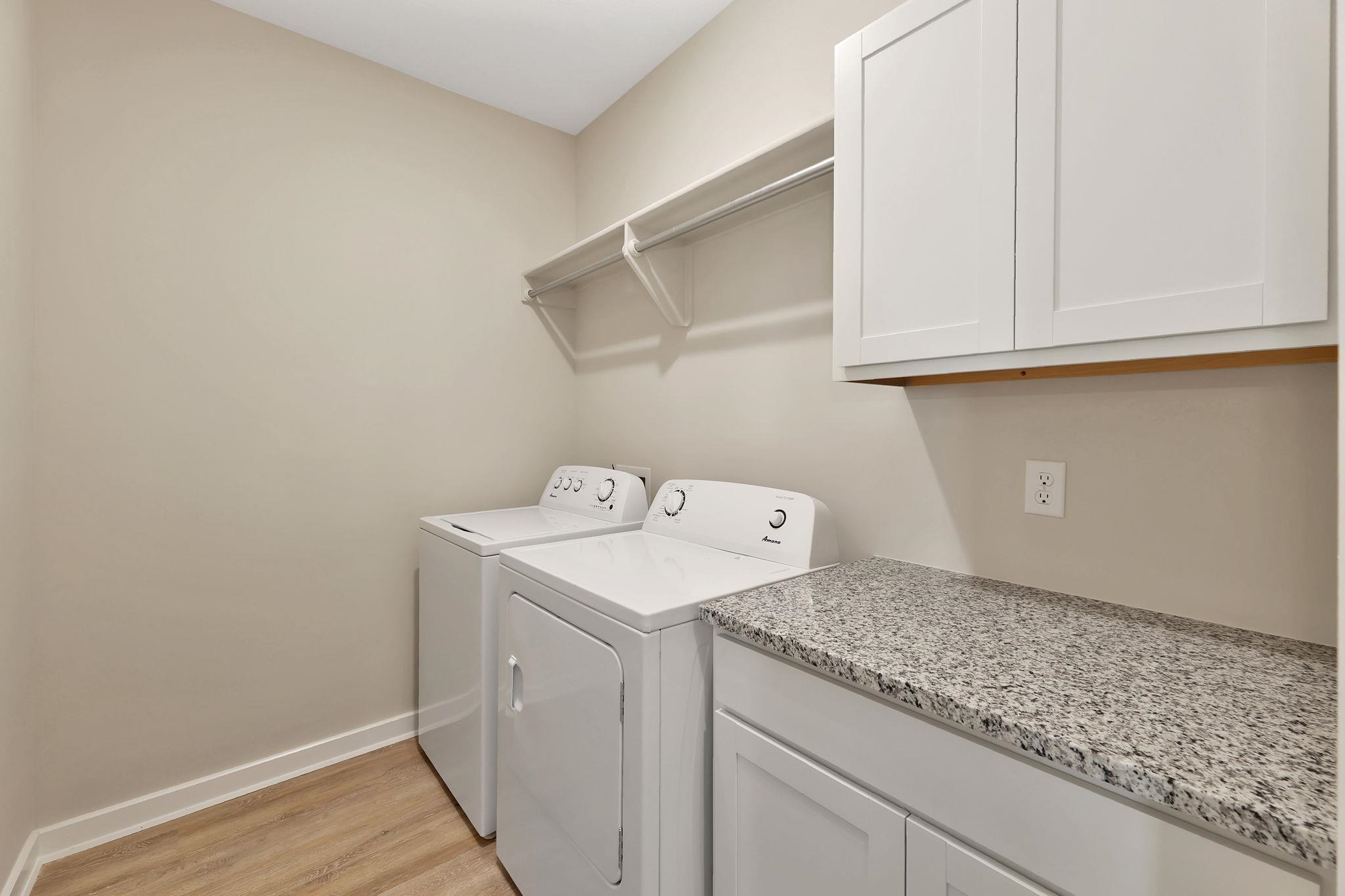 2210 S Vintage Dr, Andover, KS 67002