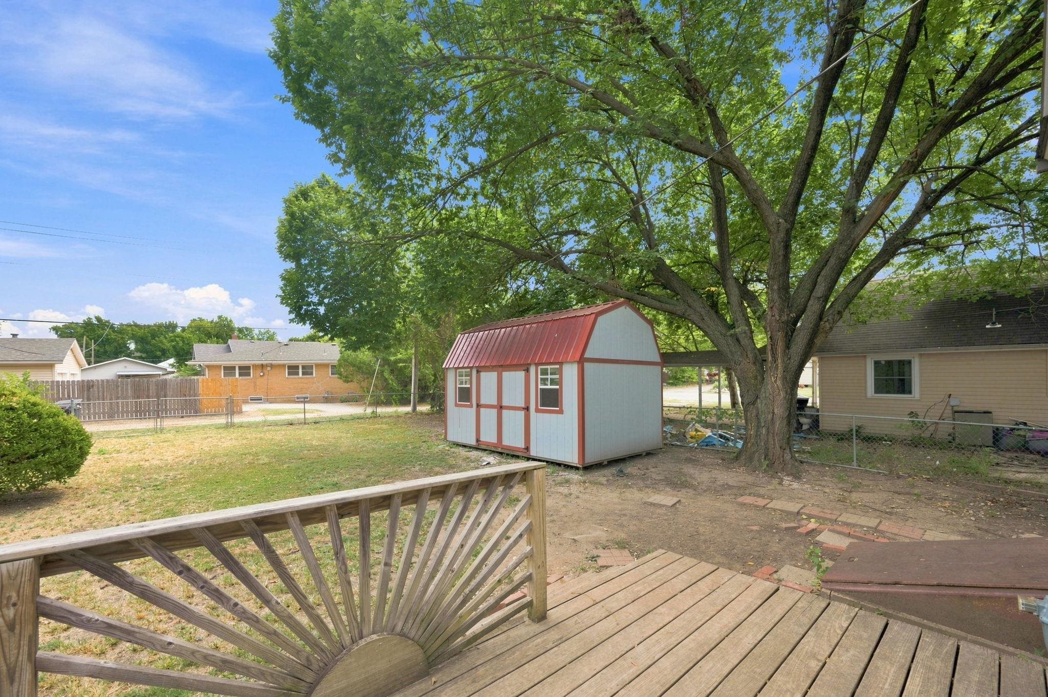 805 N C St, Wellington, KS 67152