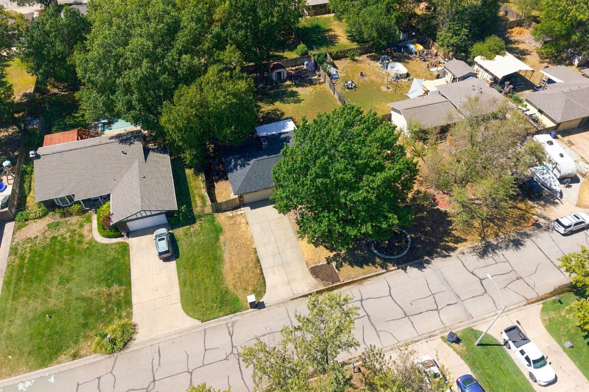 1349 N Crestline St, Wichita, KS 67212