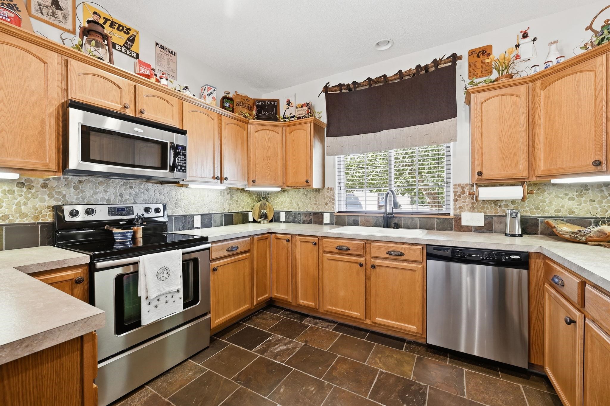 318 S Nineiron, Wichita, KS 67235