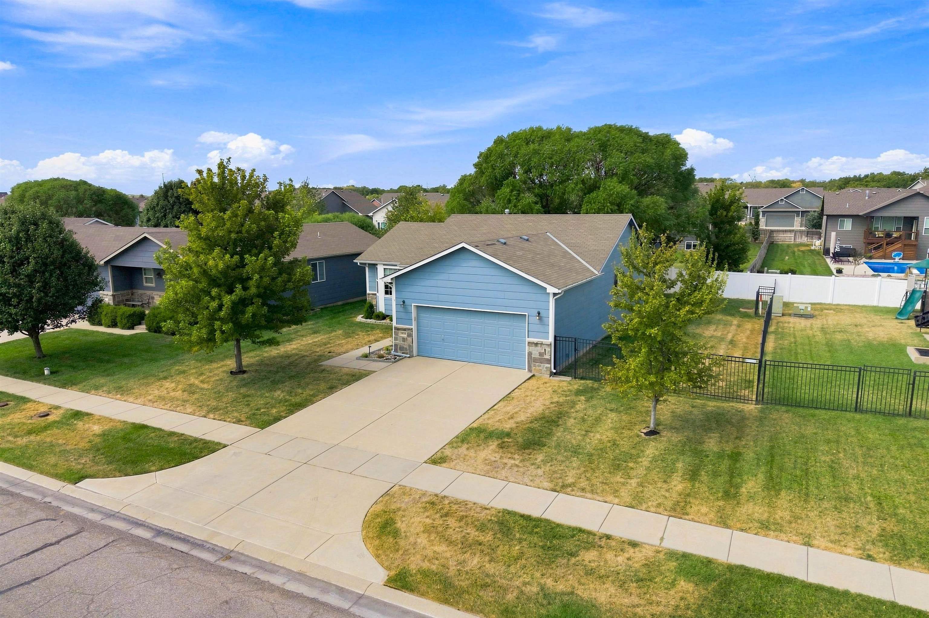 1535 N Kentucky Ln, Wichita, KS 67235